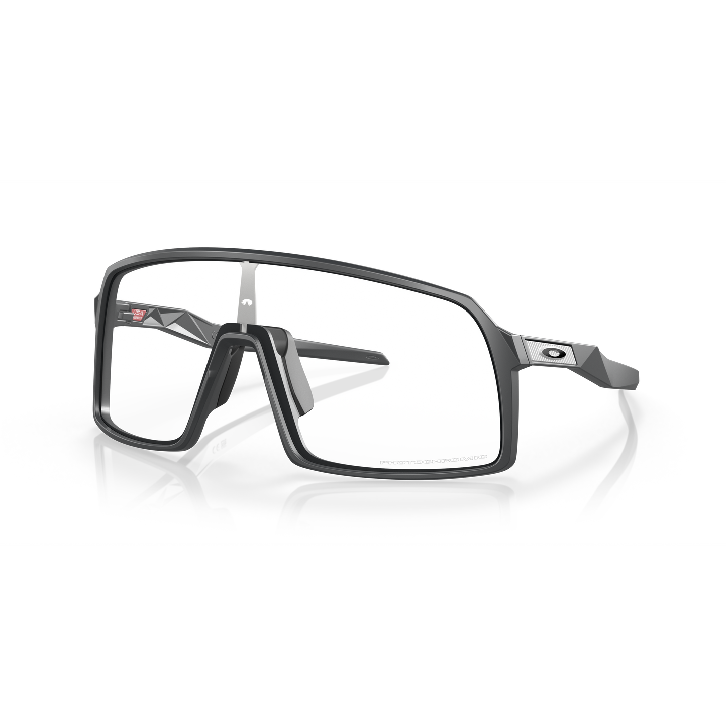 Oakley Sutro Sunglasses - XL - 137mm - Matte Carbon - Clear To Black Iridium Photochromic Lens