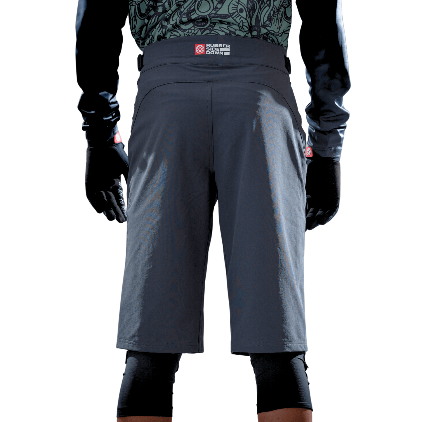 Rubber Side Down His Apex Shorts - S - Coal