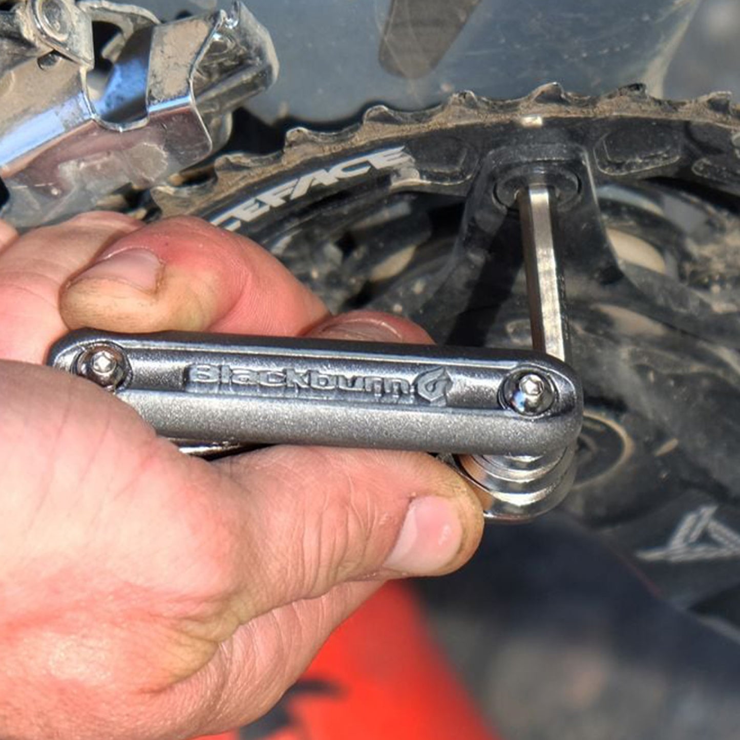 Blackburn Grid 8 Multi Tool - Black - 8 Tools - Image 2