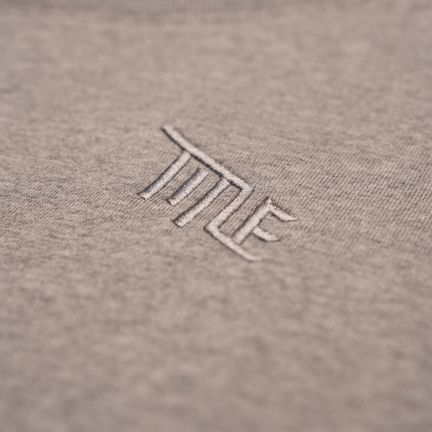 Title Crewneck Sweater - L - Heather Grey - Image 2
