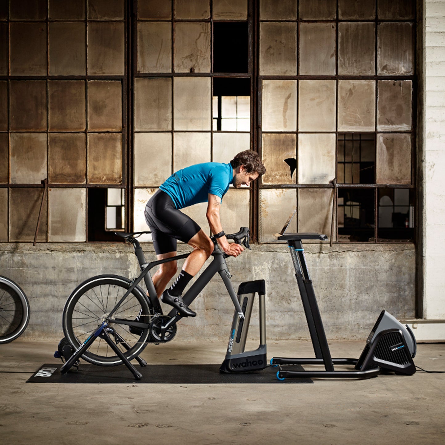 Wahoo KICKR HEADWIND Smart Fan - Image 4