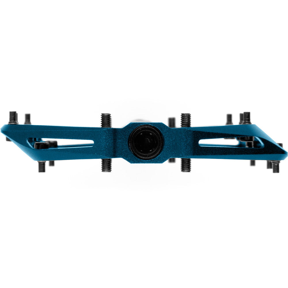 Dert Alloy Flat Pedals - Blue