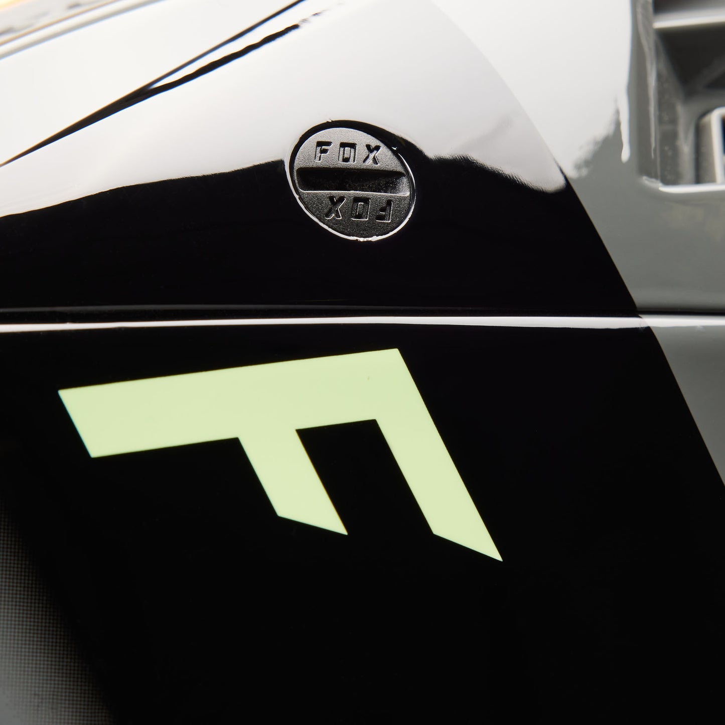 Fox Rampage Pro Carbon MIPS Helmet - S - Reez Pewter