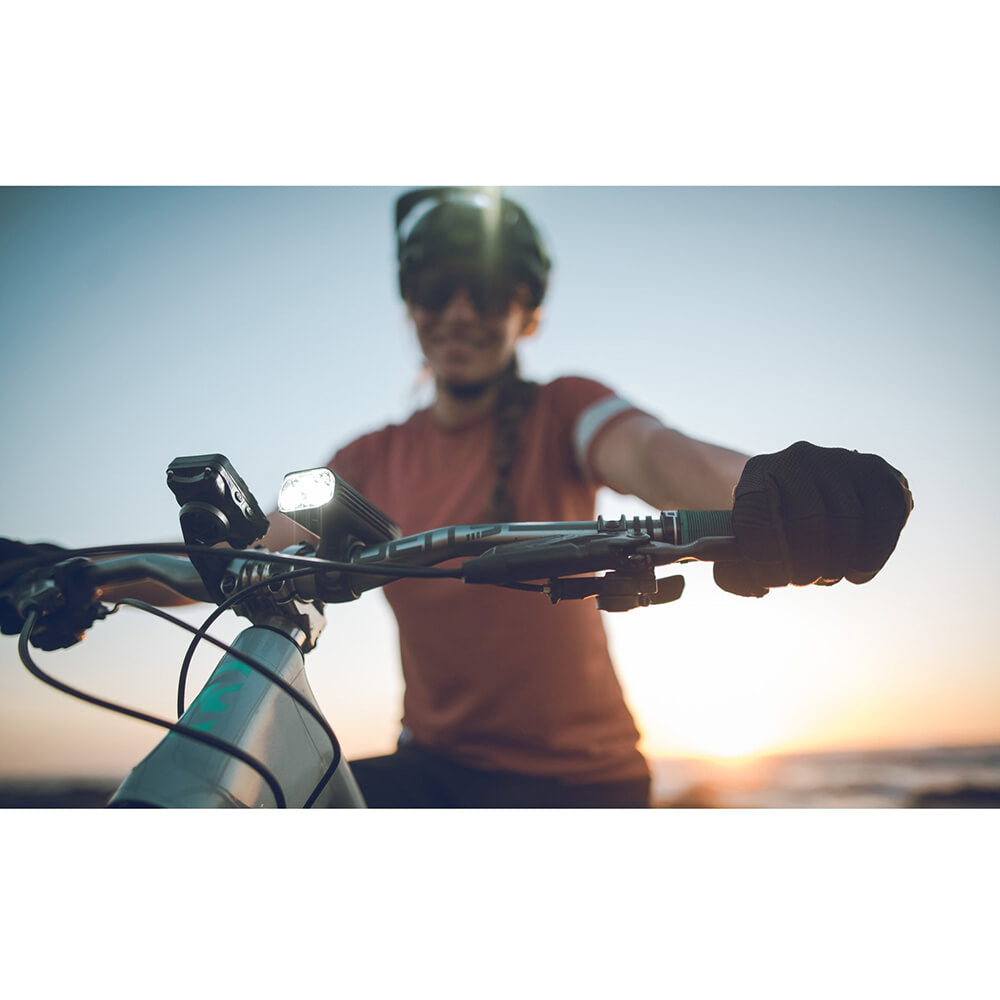 Lezyne Macro Drive 1300 XXL Lumen Front LED Light - Gloss Black