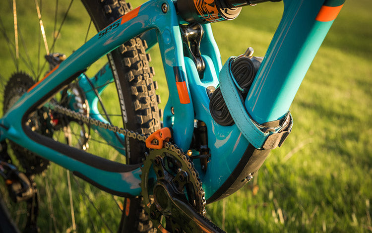 How to Carry Tools on the Trail