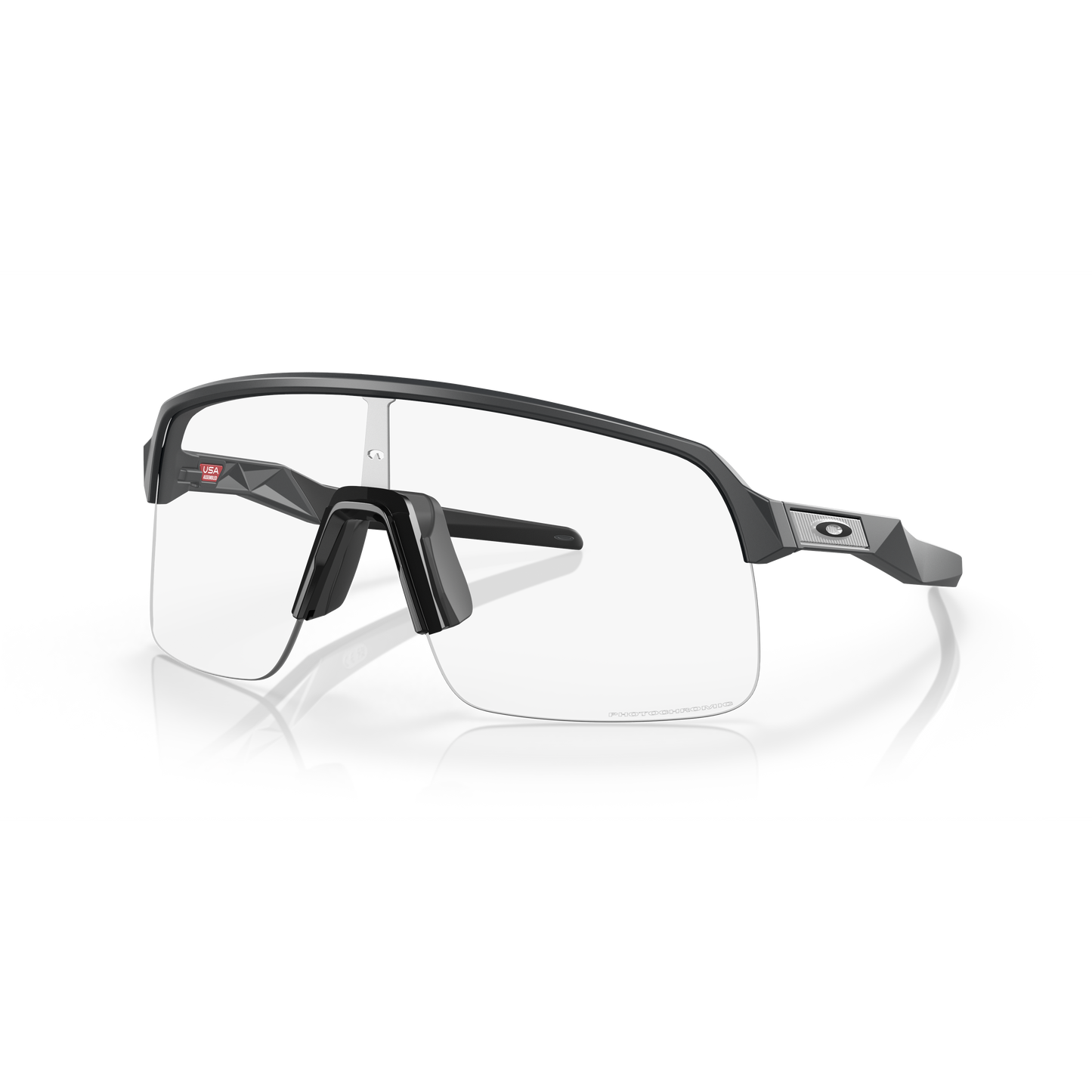 Oakley Sutro Lite Sunglasses - M - 133mm - Matte Carbon - Clear To Black Iridium Photochromic Lens