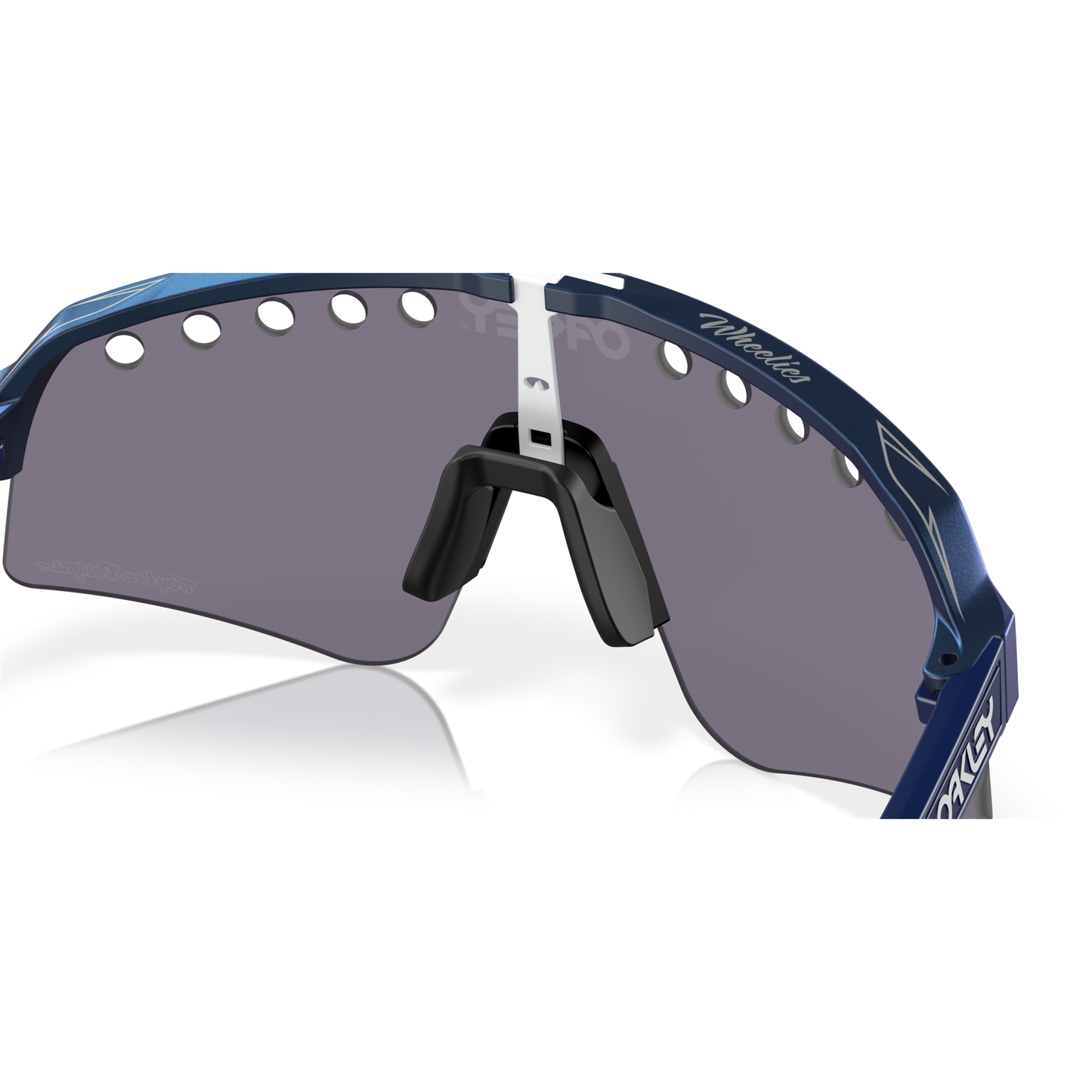 Oakley Sutro Lite Sweep Sunglasses - M - 133mm - Sweep Tld Blue Colorshift Prizm Grey Lens