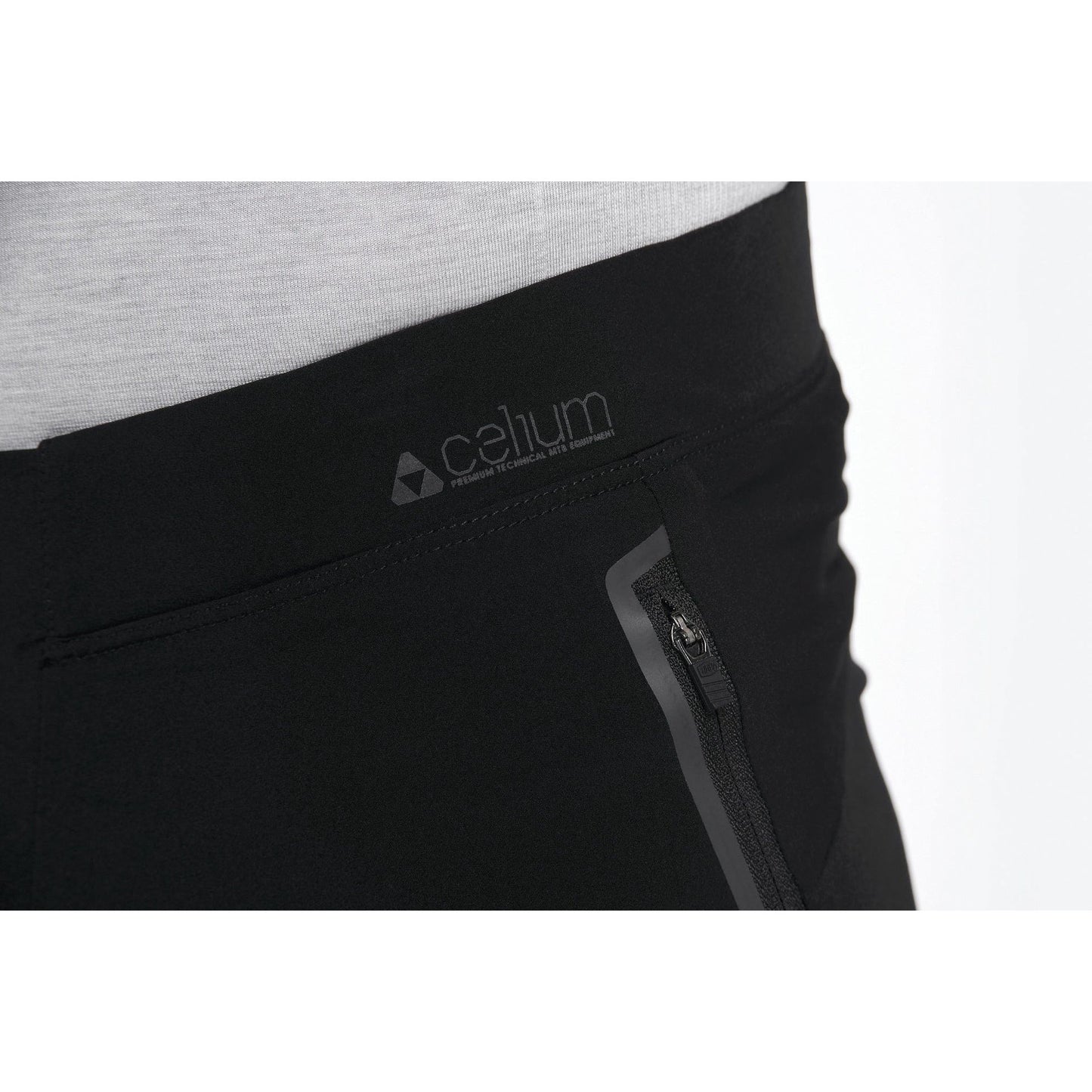100 Percent Celium Shorts - L-34 - Black