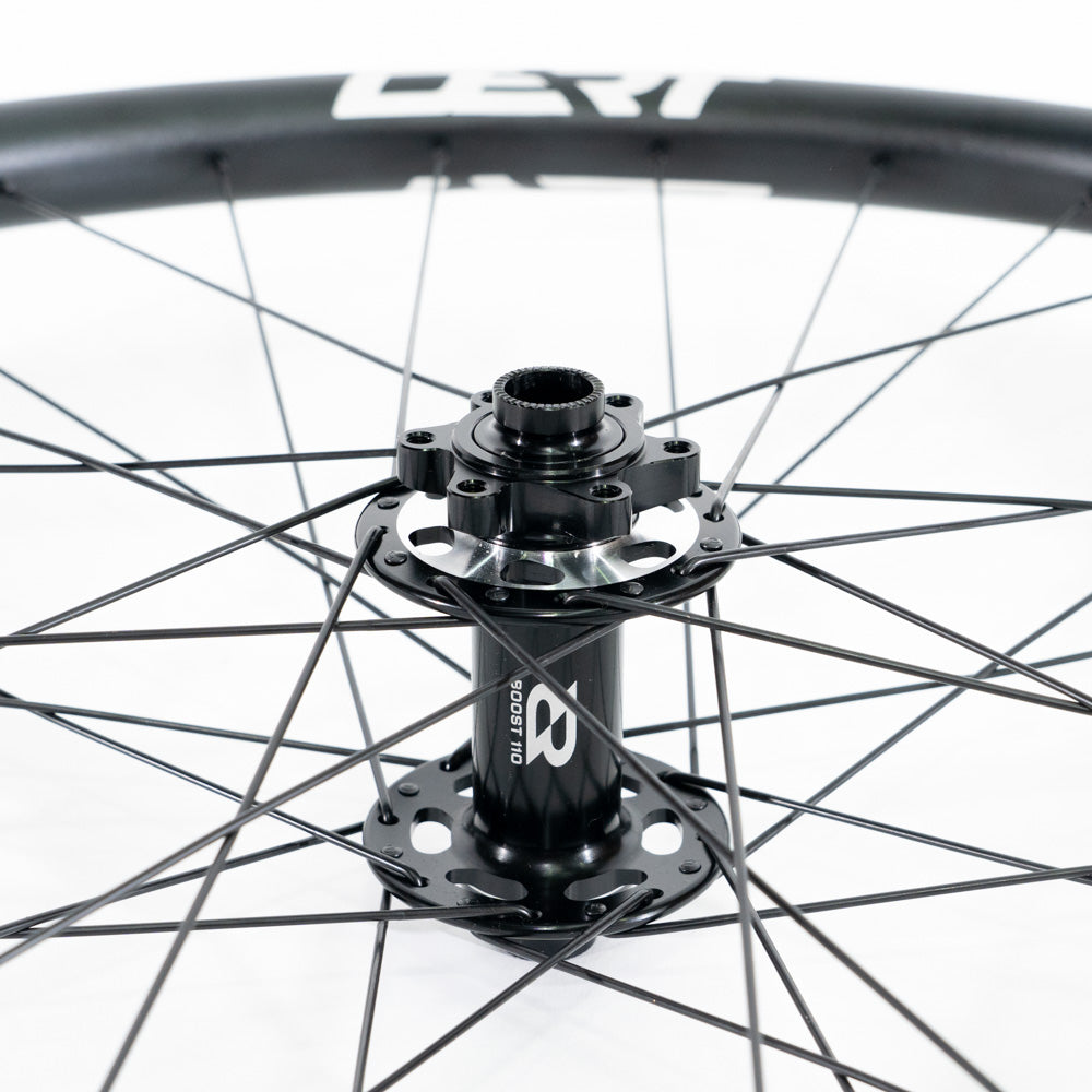Dert Alloy Front Wheel - Front - 27.5 Inch - 15x110mm Boost - Aluminium - 30mm - 6 Bolt