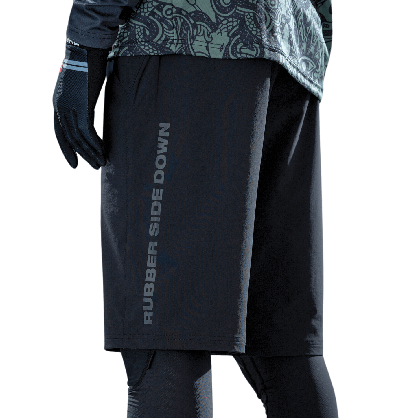 Rubber Side Down His Apex Shorts - M - Black