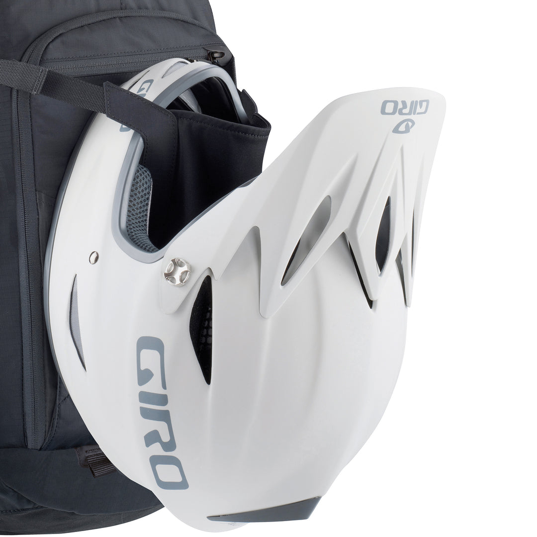 Evoc FR Trail 20L Back Protector Pack - M-L