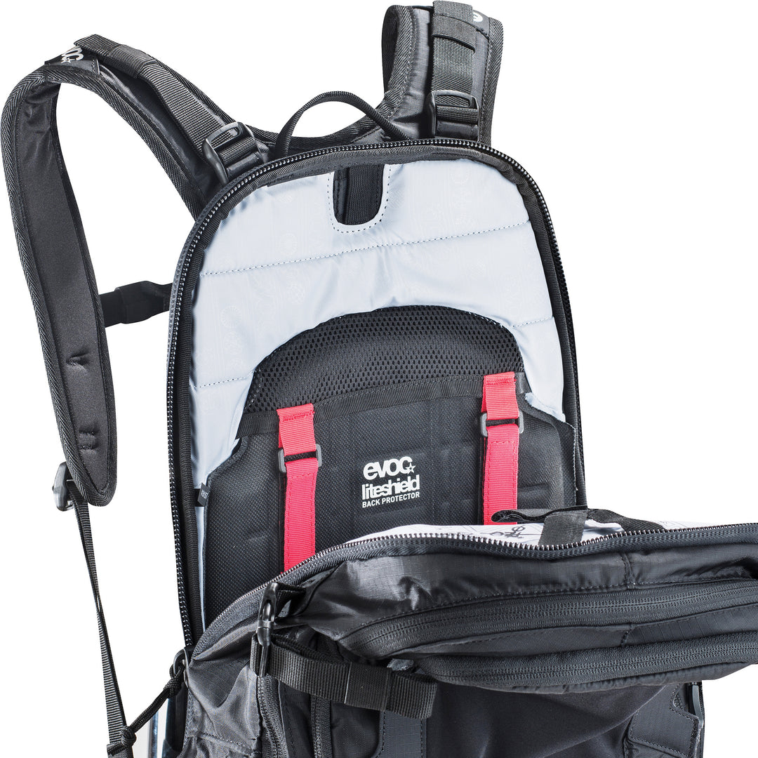 Evoc FR Trail 20L Back Protector Pack - M-L