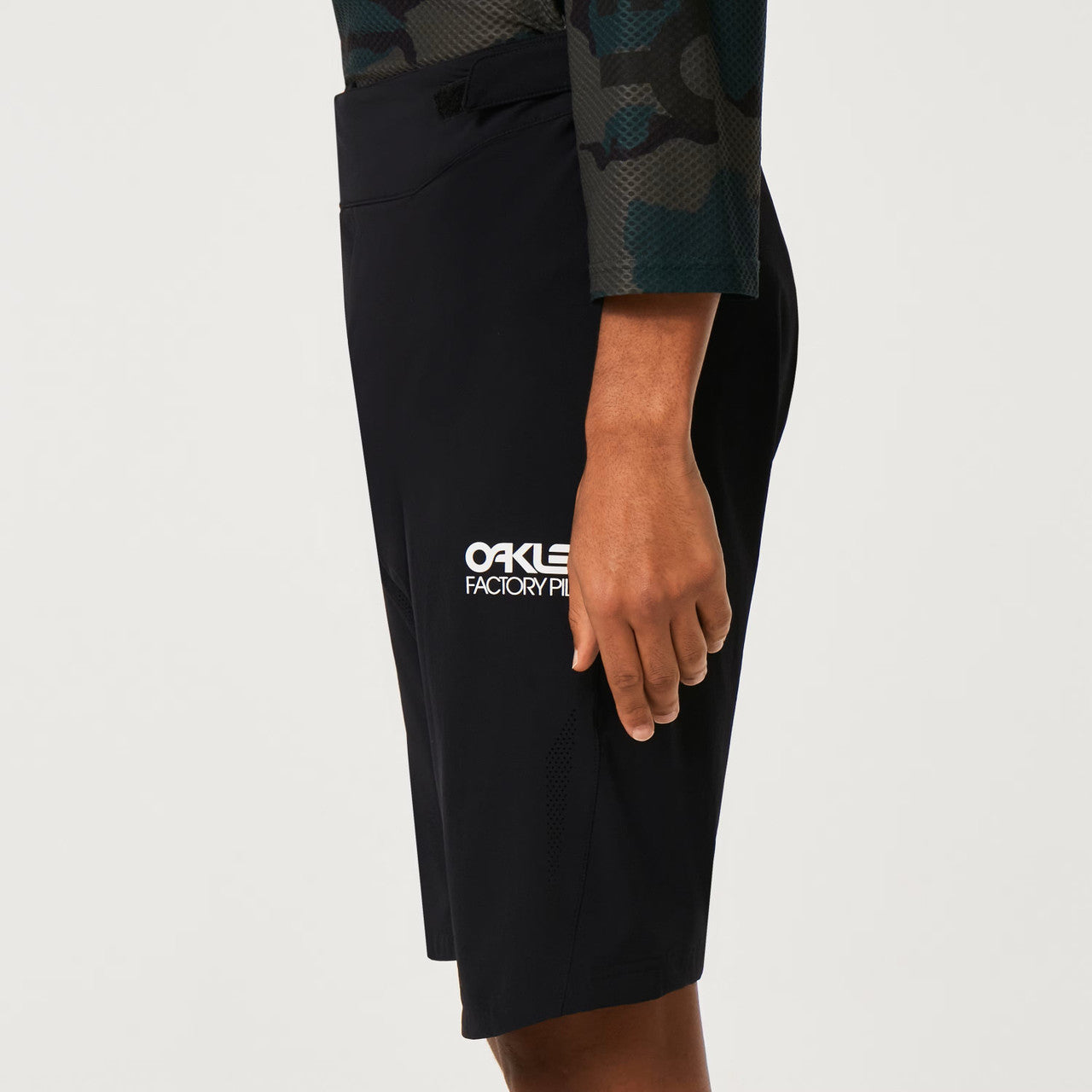Oakley Factory Pilot RC Shorts - M-32 - Blackout