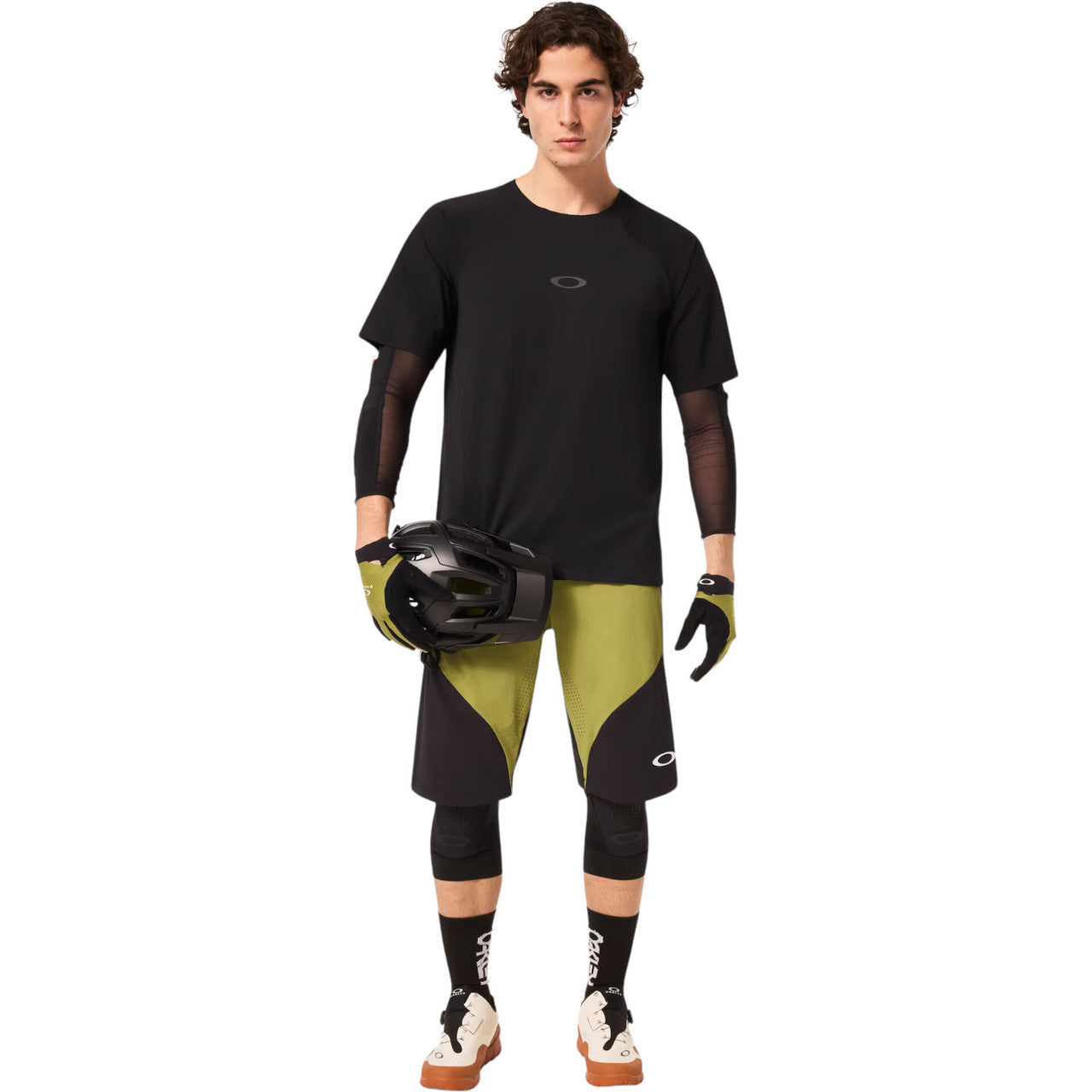 Oakley Seeker Airline Short Sleeve Jersey - S - Blackout