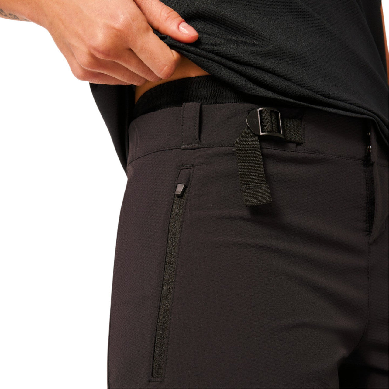Oakley Seeker Women's Airline Shorts - Women's XL-34 - Blackout