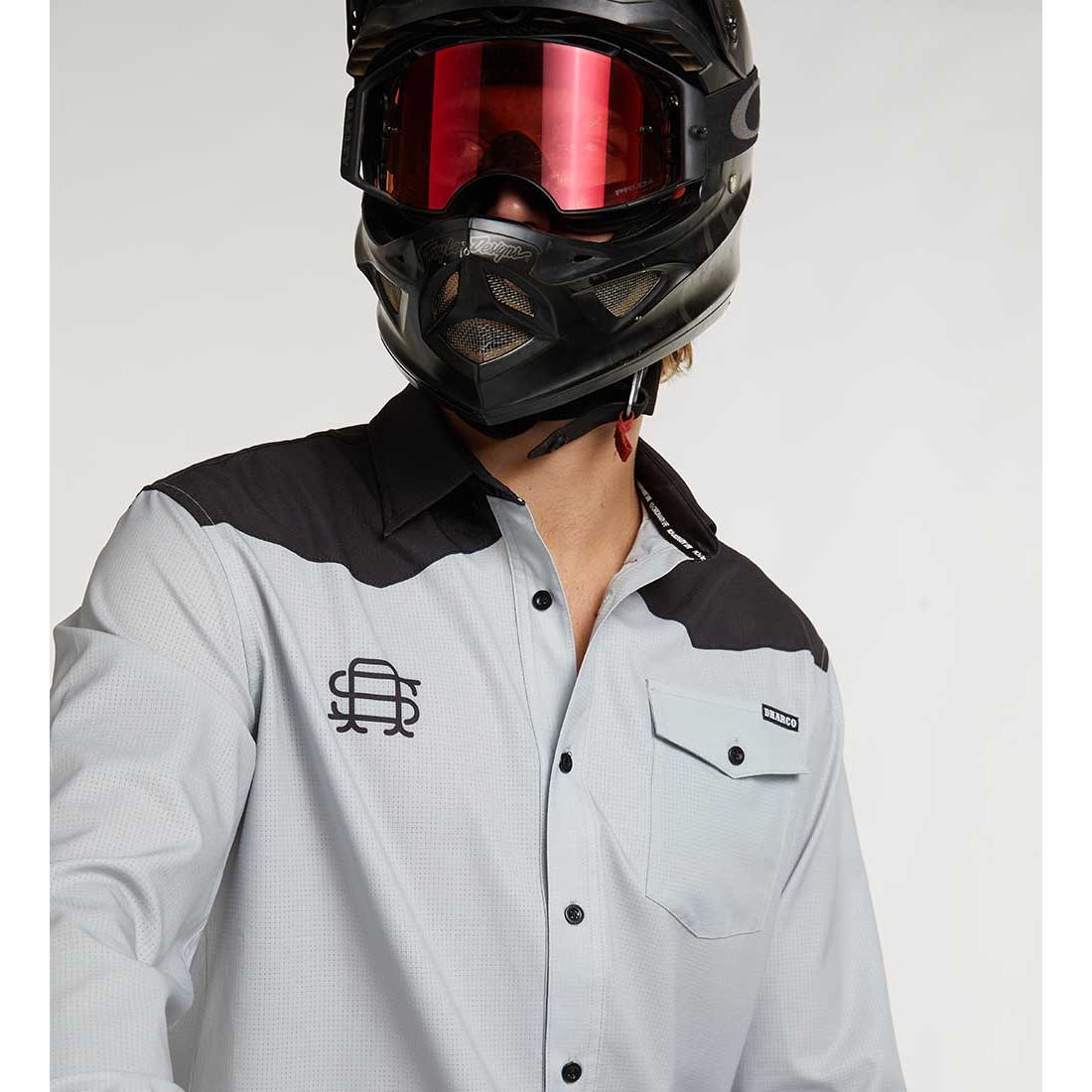 DHaRCO Men's Long Sleeve Button Up Jersey - L - Kyle Strait Signature Edition