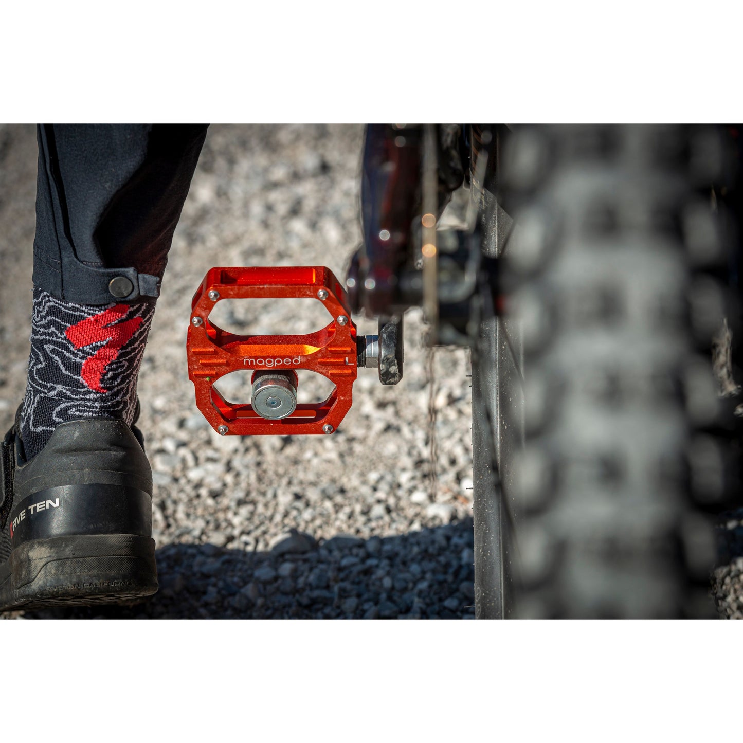 Magped Sport2 150N Magnetic Flat Pedals - Standard - Orange