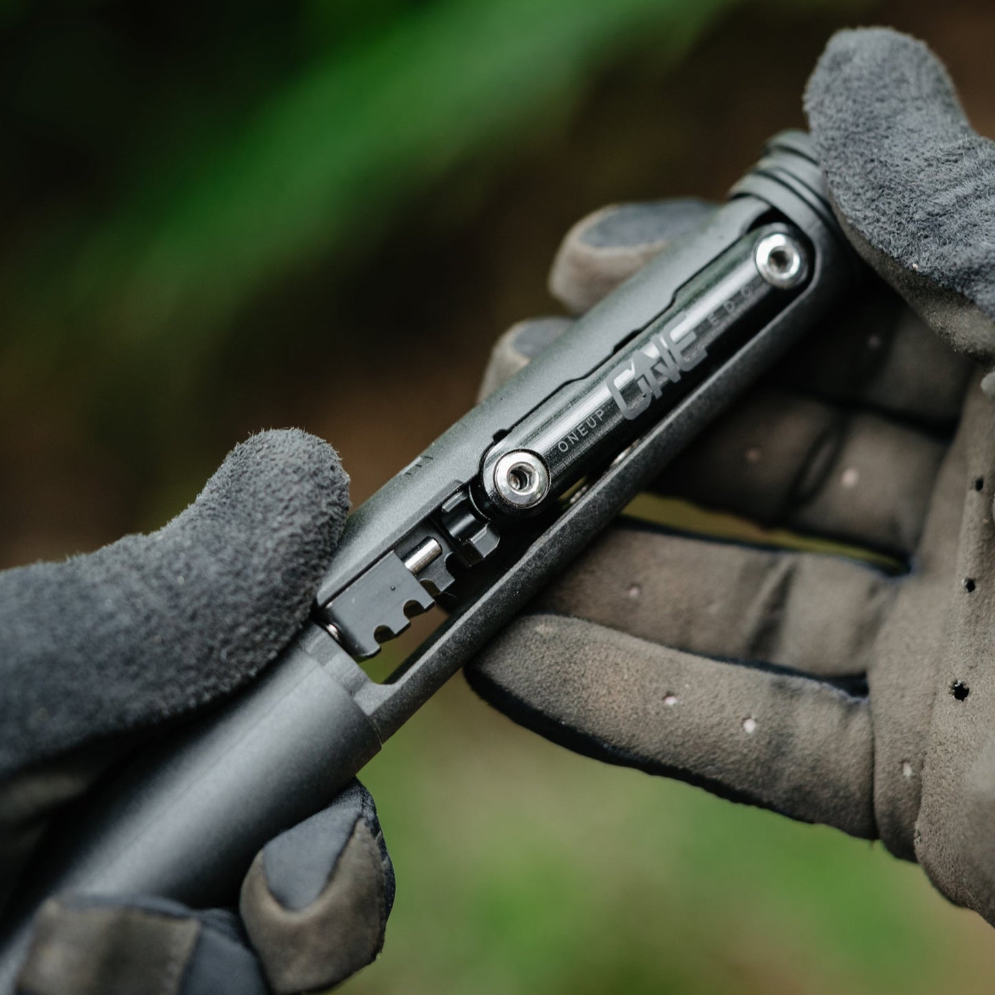 OneUp Components EDC Multi Tool V2 - Black