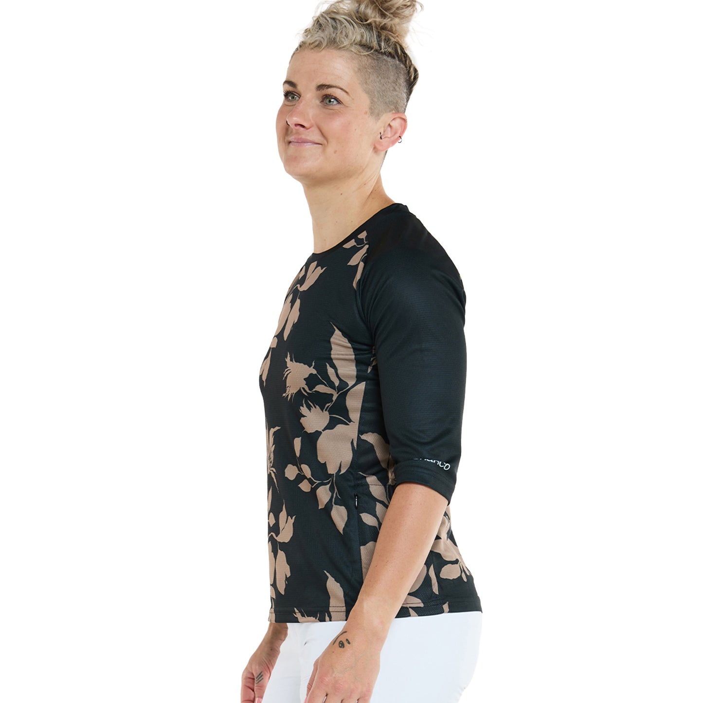 DHaRCO Women's 3-4 Sleeve Jersey - Women's M - Louis