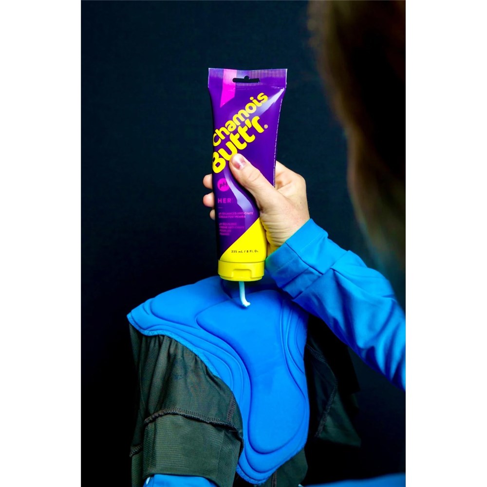 Chamois Butt'r Her Anti-Chafe Cream - 235ml Tube - Image 3
