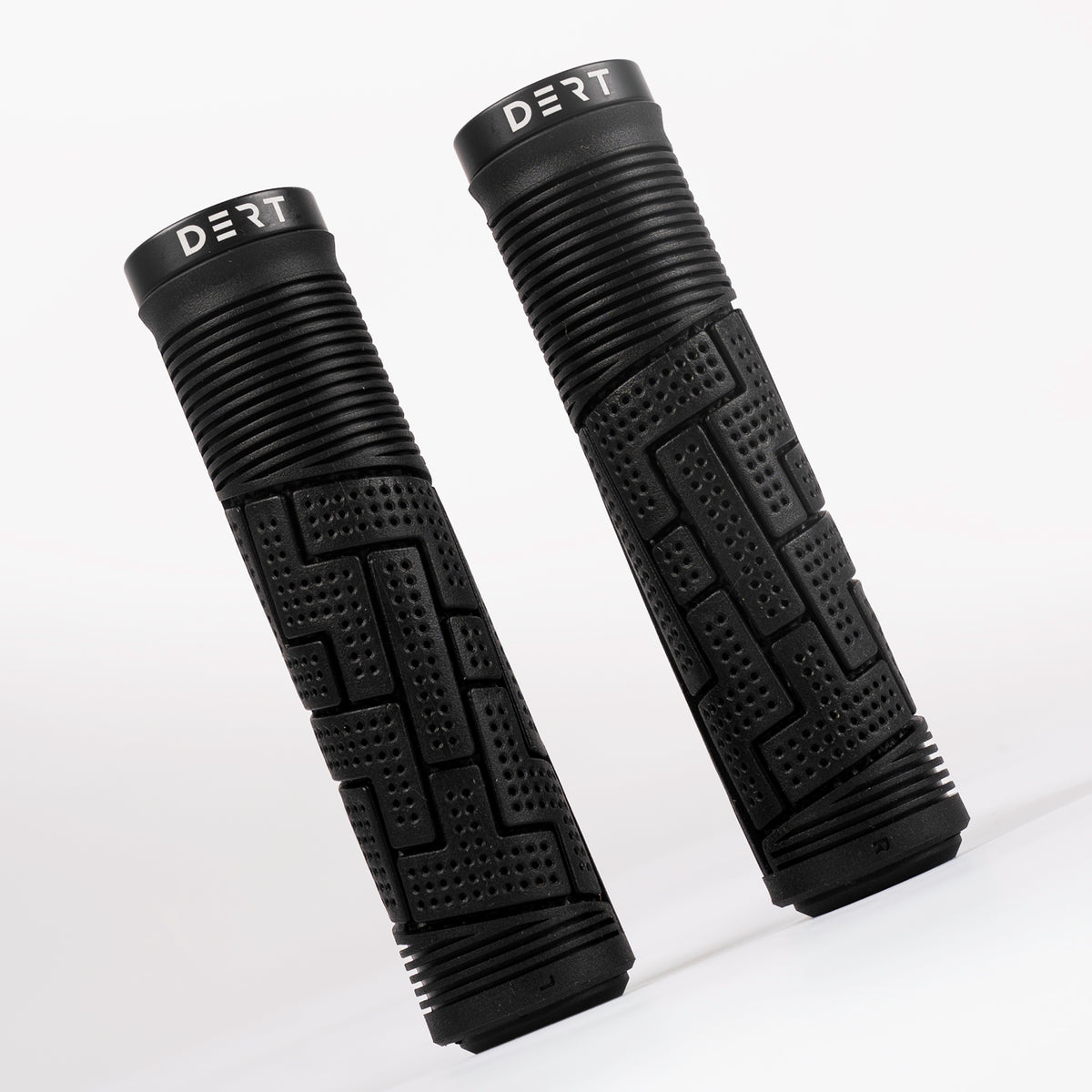 DERT Lock-On Grips - Black - Lock-On - 135mm - Image 3