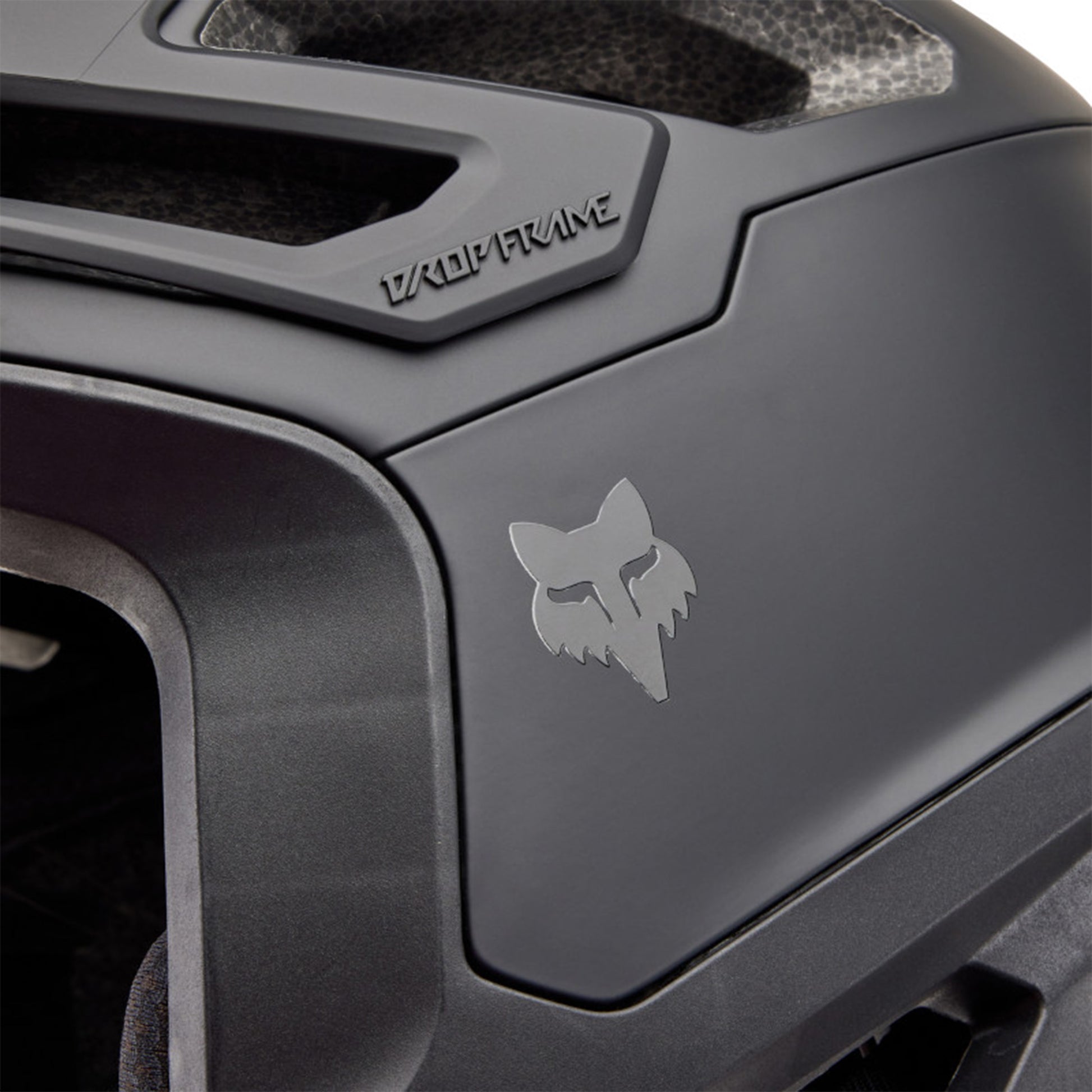 Fox Dropframe Pro Helmet - M - Matte Black - Image 9