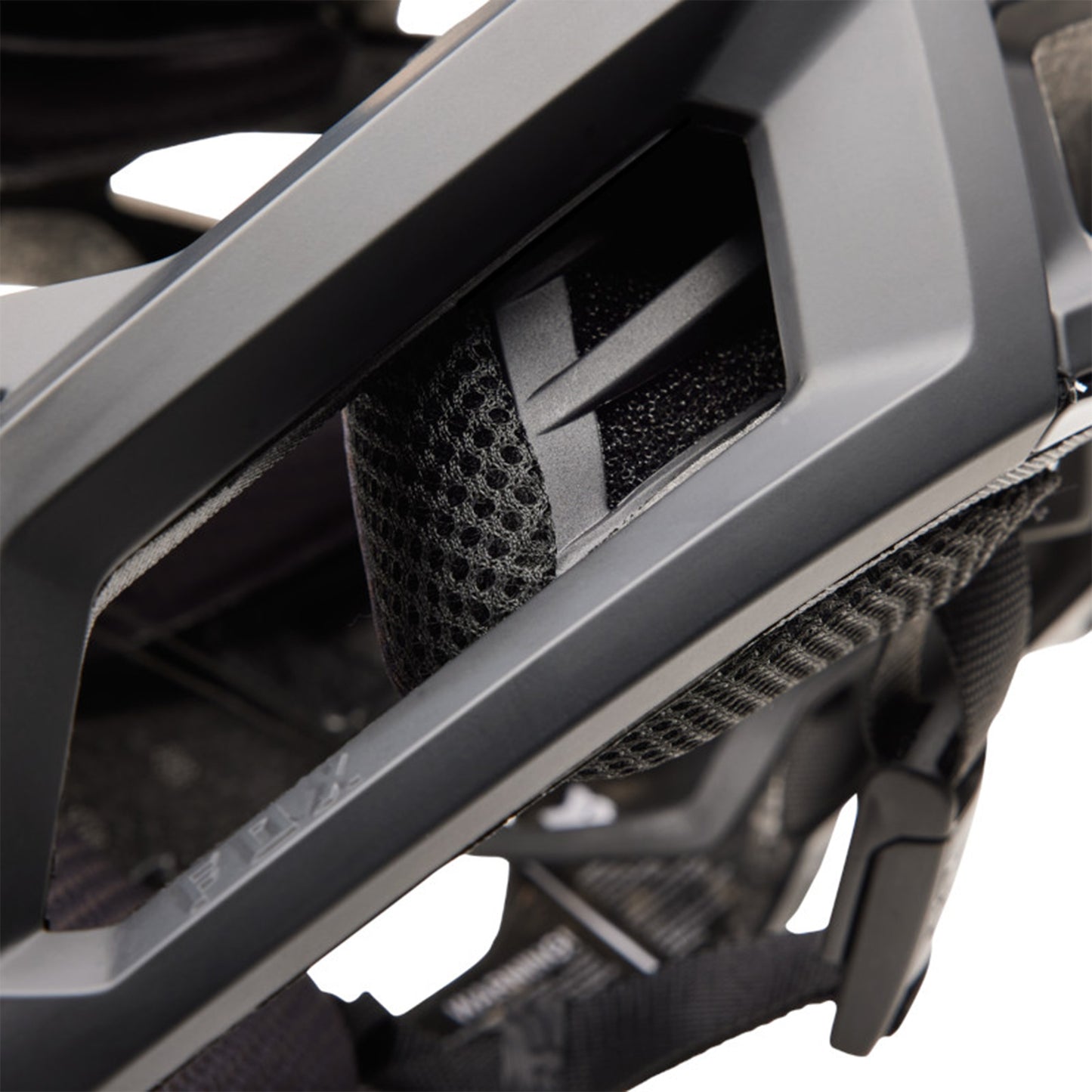 Fox Proframe RS Helmet - L - Matte Black - Image 2