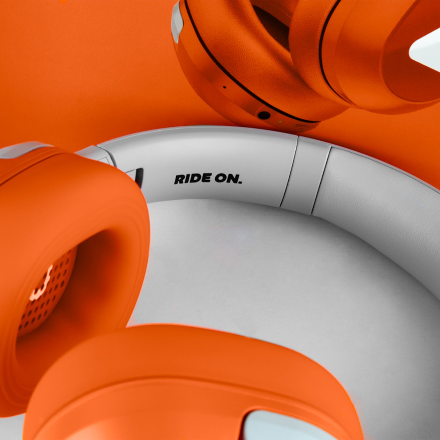 H2O AUDIO RIPT x ZWIFT ULTRA Performance Sport Headphones - Image 5