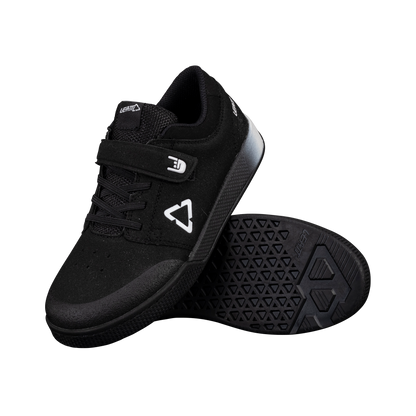 Leatt 2.0 Junior Flat Shoes - US 6.0 - Black - Image 1