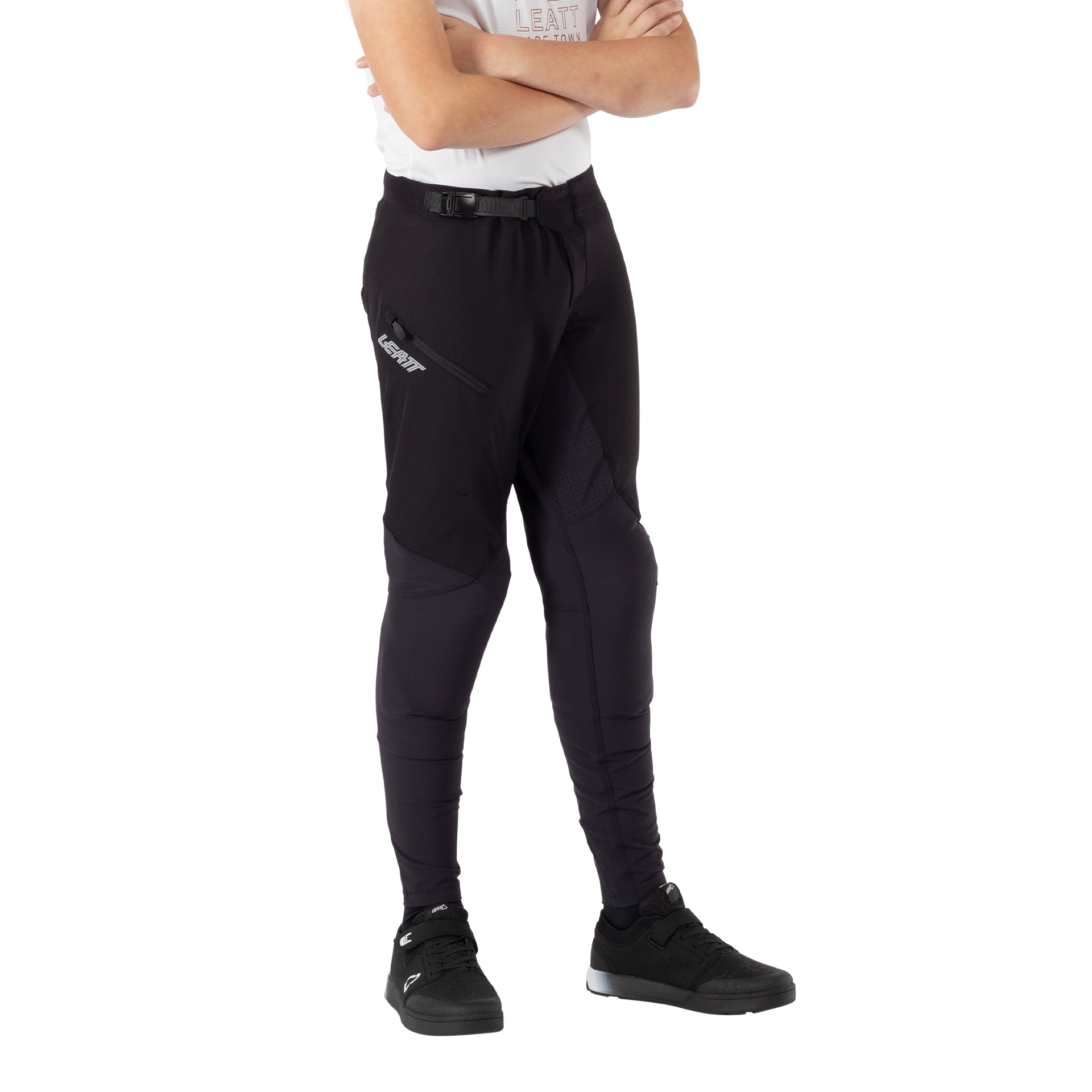Leatt MTB 1.0 Junior Ride Kit - Youth S - Black - Image 6