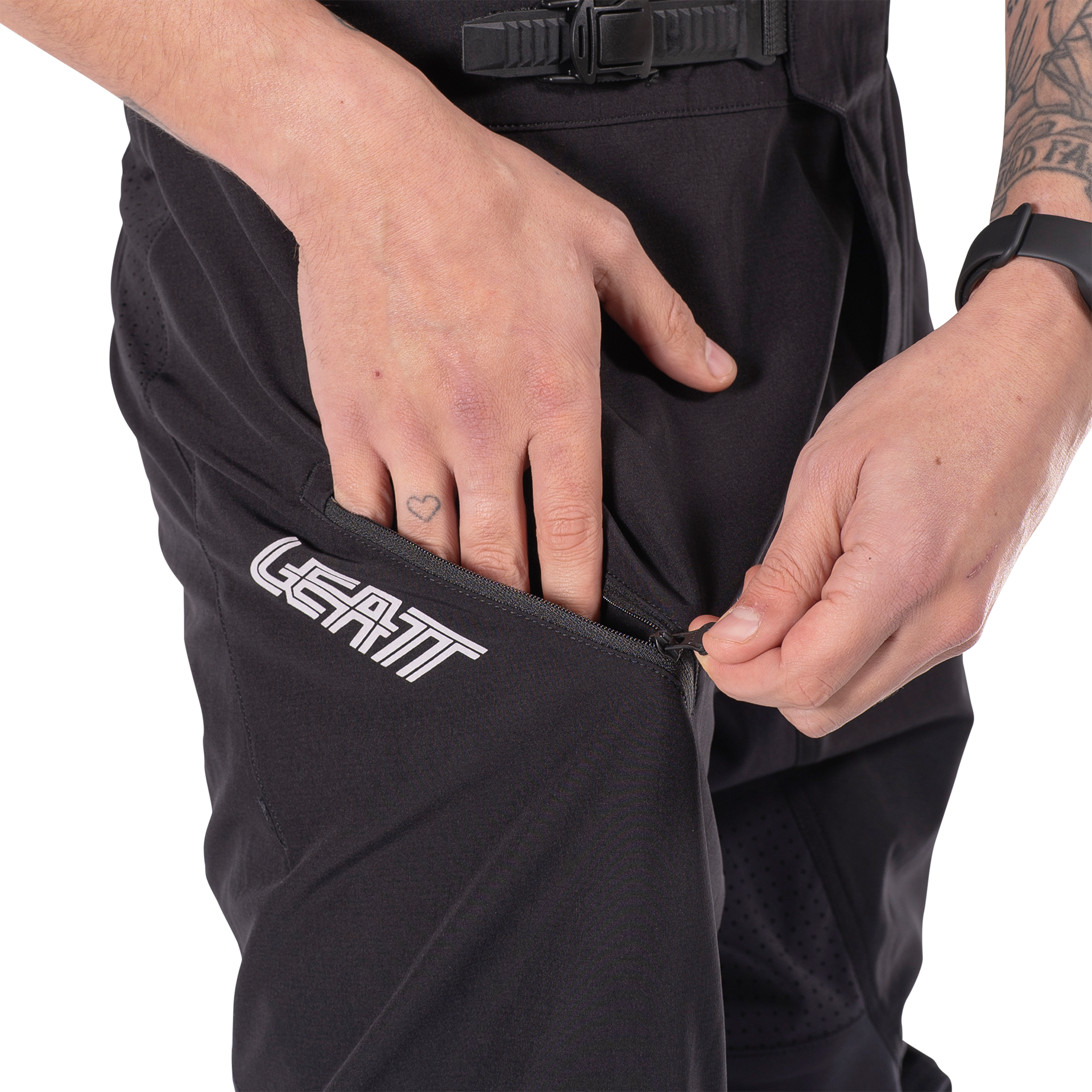 Leatt MTB 1.0 Ride Kit - 2XL - Titanium - Image 7