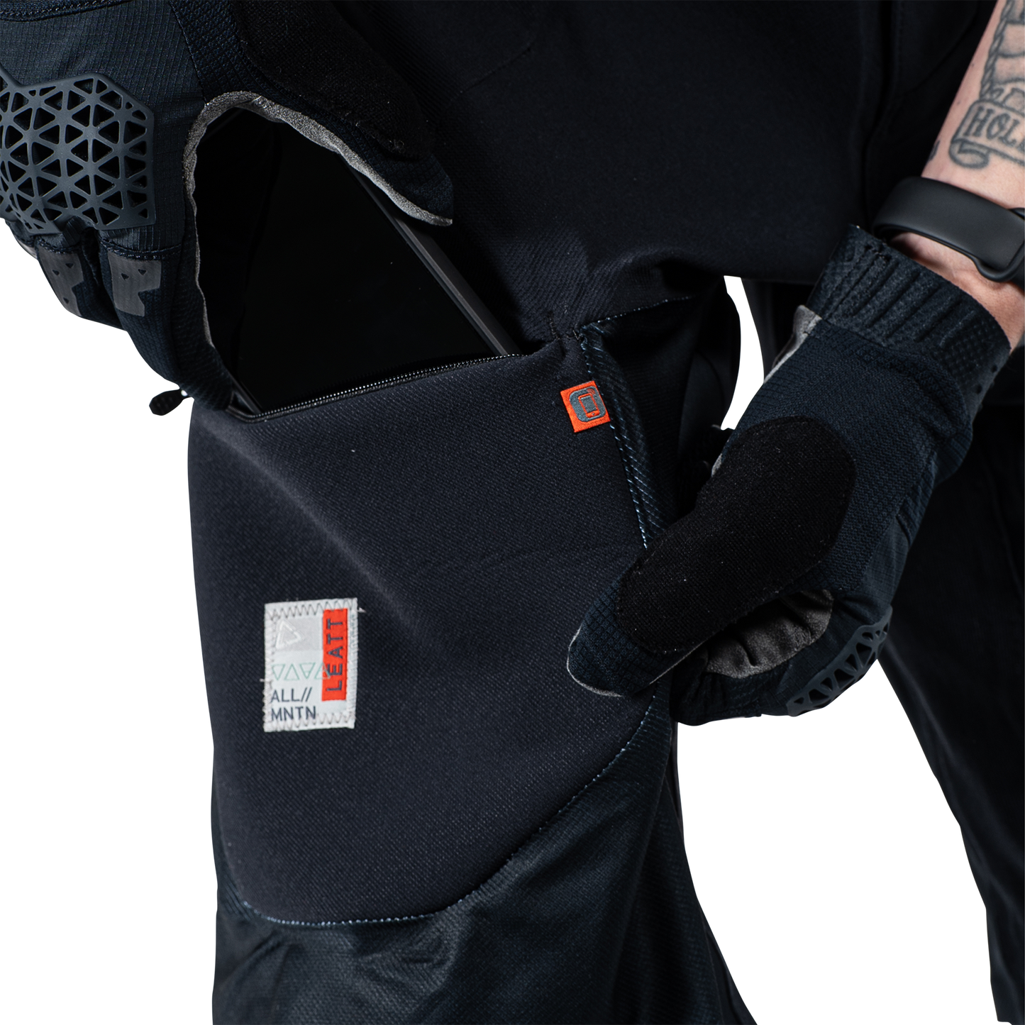 Leatt MTB All Mountain 3.0 Shorts - 2XL-38 - Black - Image 5