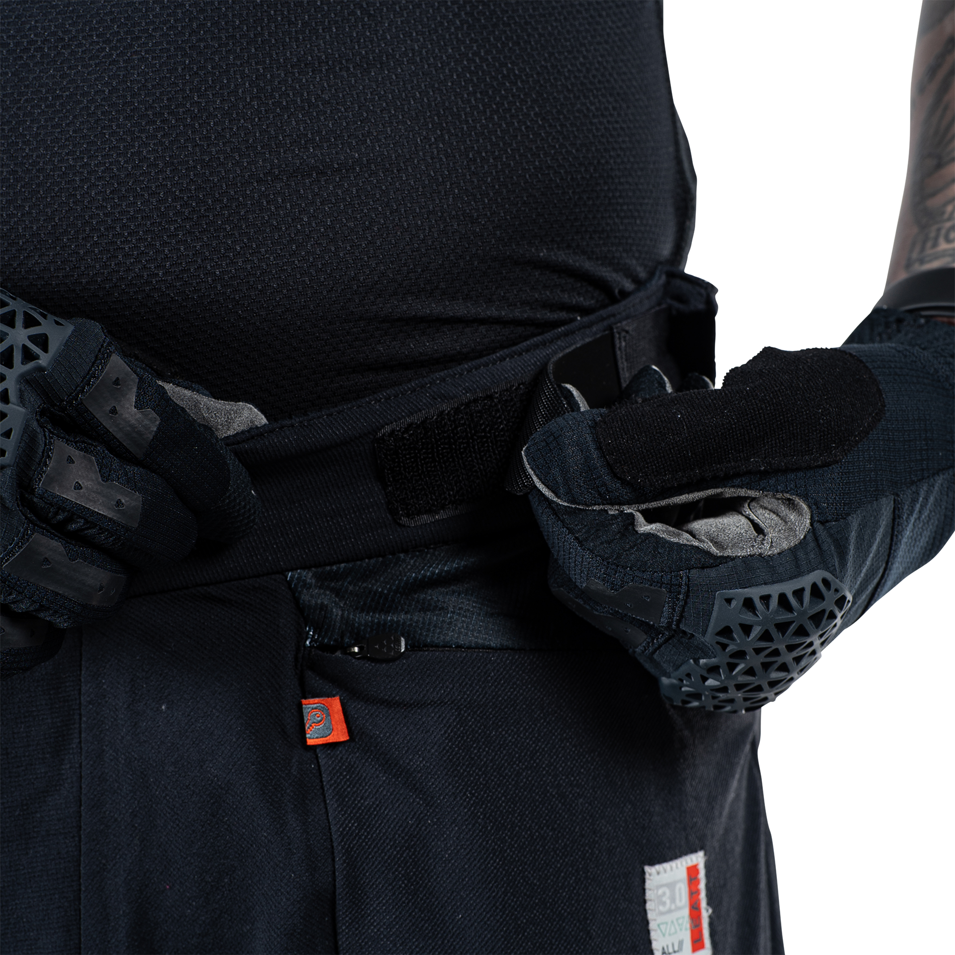 Leatt MTB All Mountain 3.0 Shorts - 2XL-38 - Black - Image 7