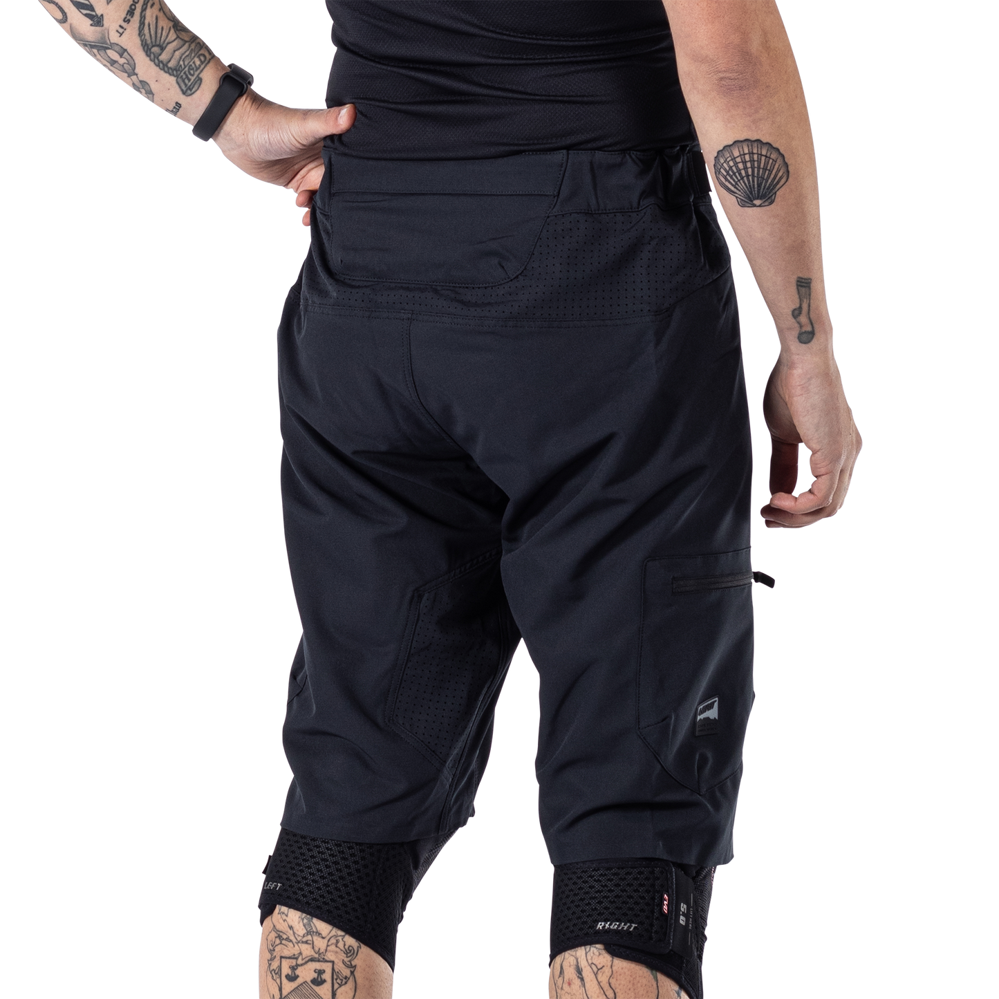 Leatt MTB Enduro 2.0 Shorts - 2XL-38 - Black - Image 4