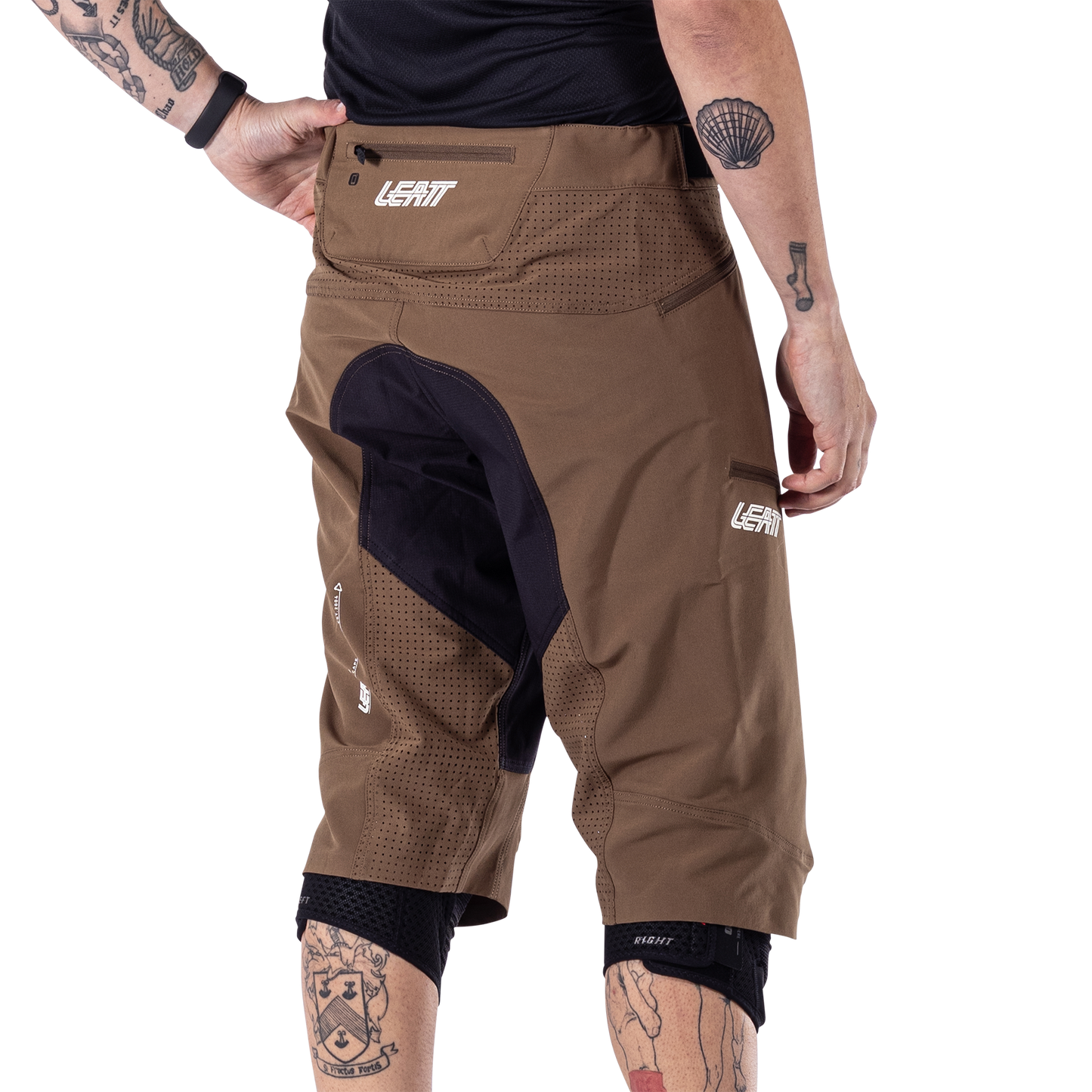 Leatt MTB Enduro 3.0 Shorts - XL-36 - Loam - Image 4