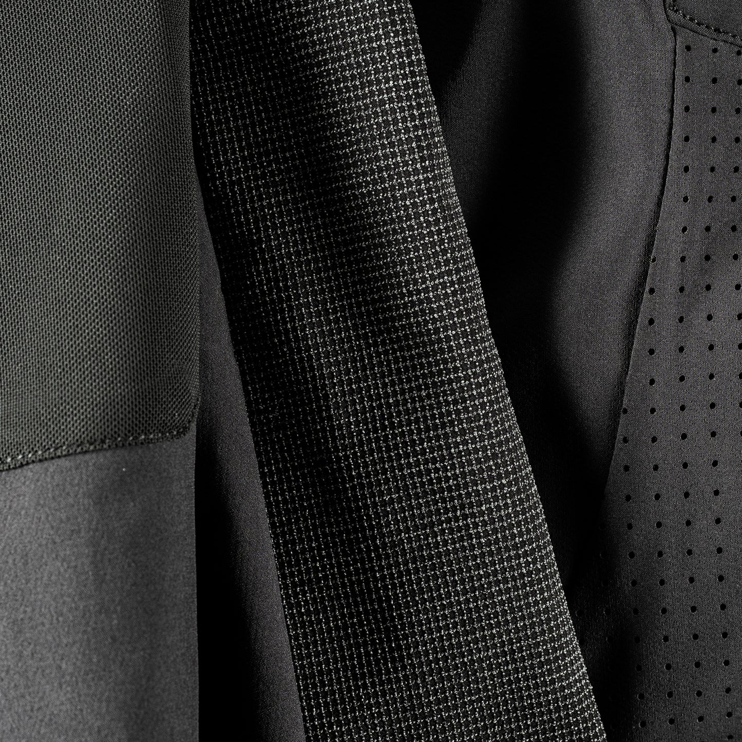 Leatt MTB Gravity 4.0 Pants - 2XL - Ghost Black - Image 3