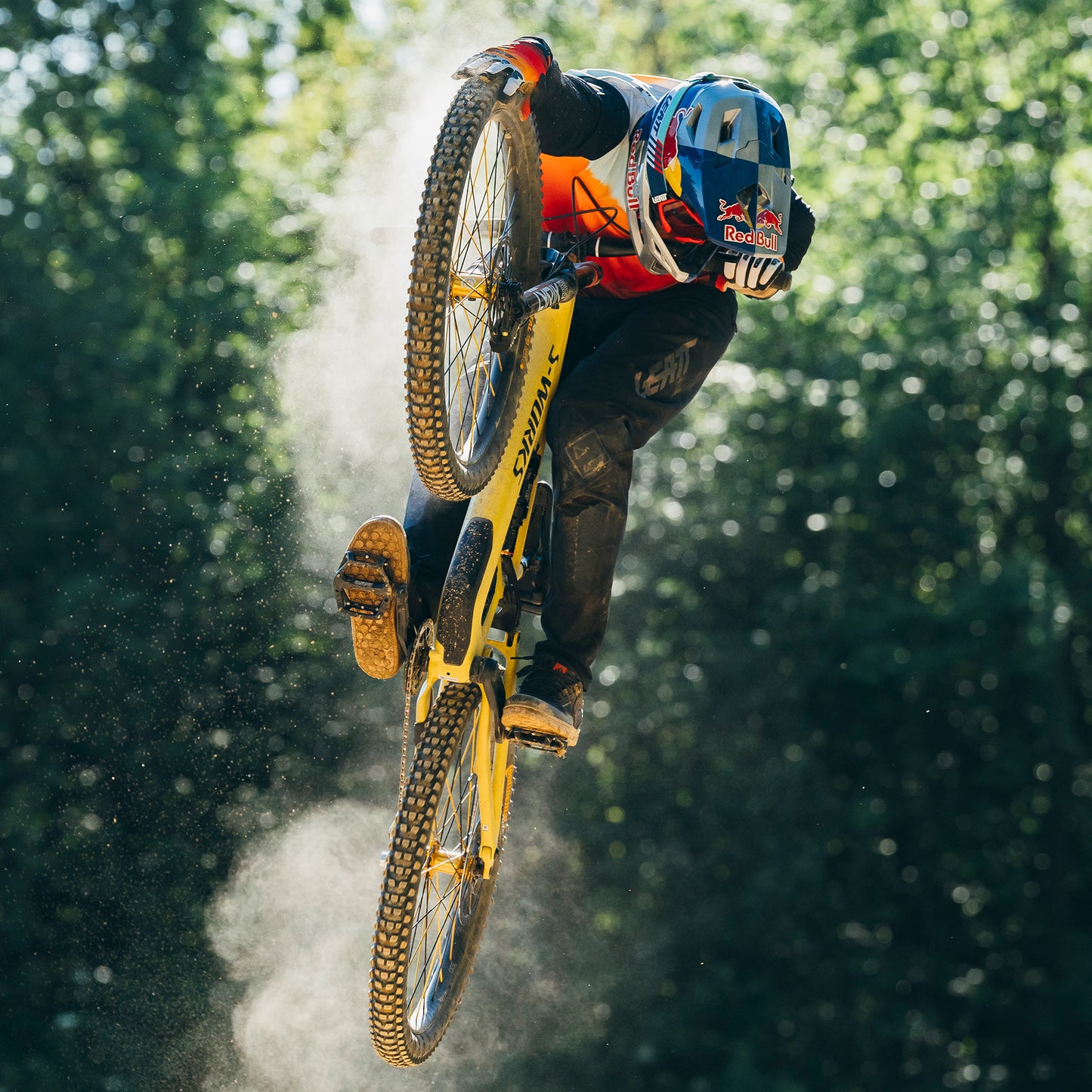 Leatt MTB Gravity 4.0 Pants - S-30 - Stealth - Image 9