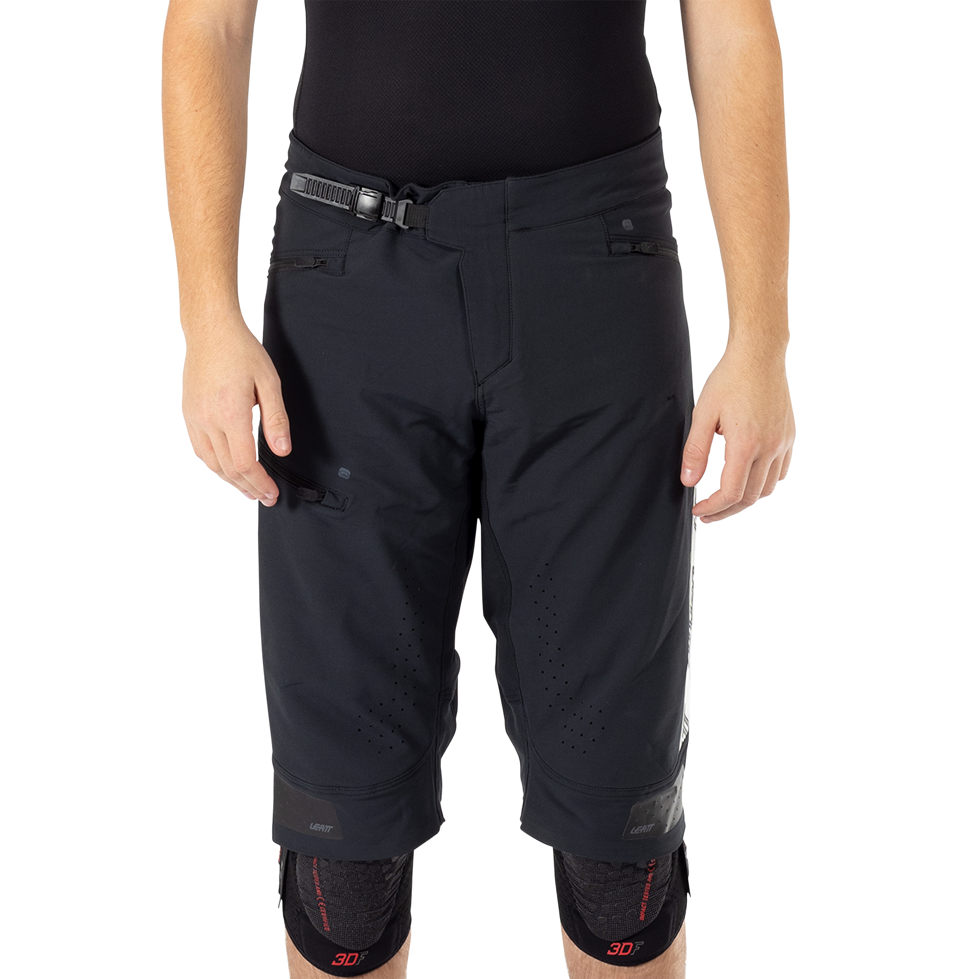 Leatt MTB Gravity 4.0 Shorts - 2XL-38 - Black - Image 3