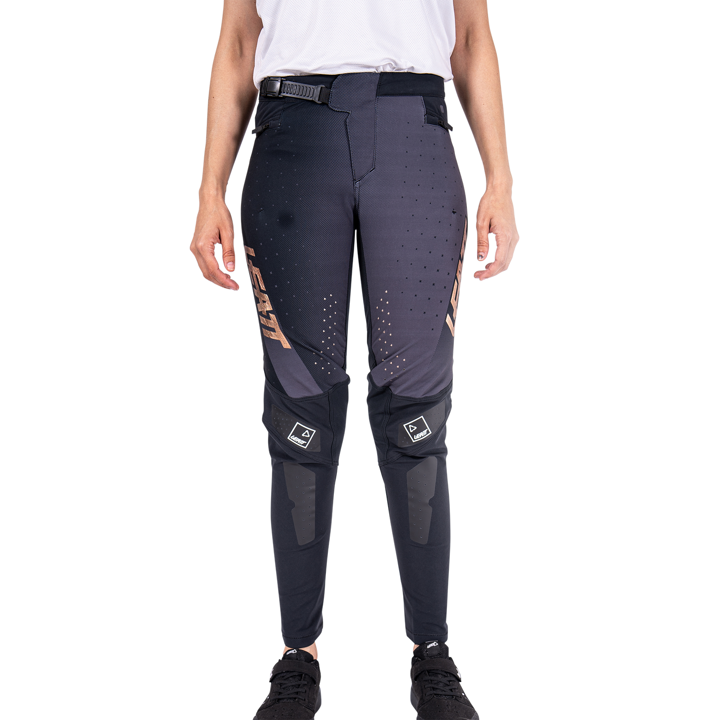 Leatt MTB Gravity 4.0 Youth Pants - Youth M - Black - Image 3