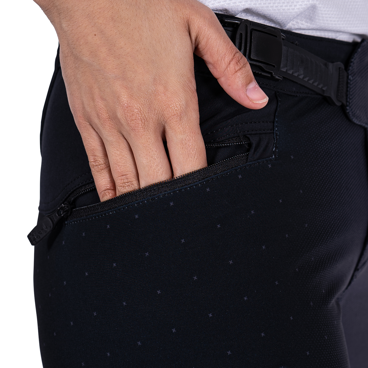 Leatt MTB Gravity 4.0 Youth Pants - Youth M - Black - Image 5
