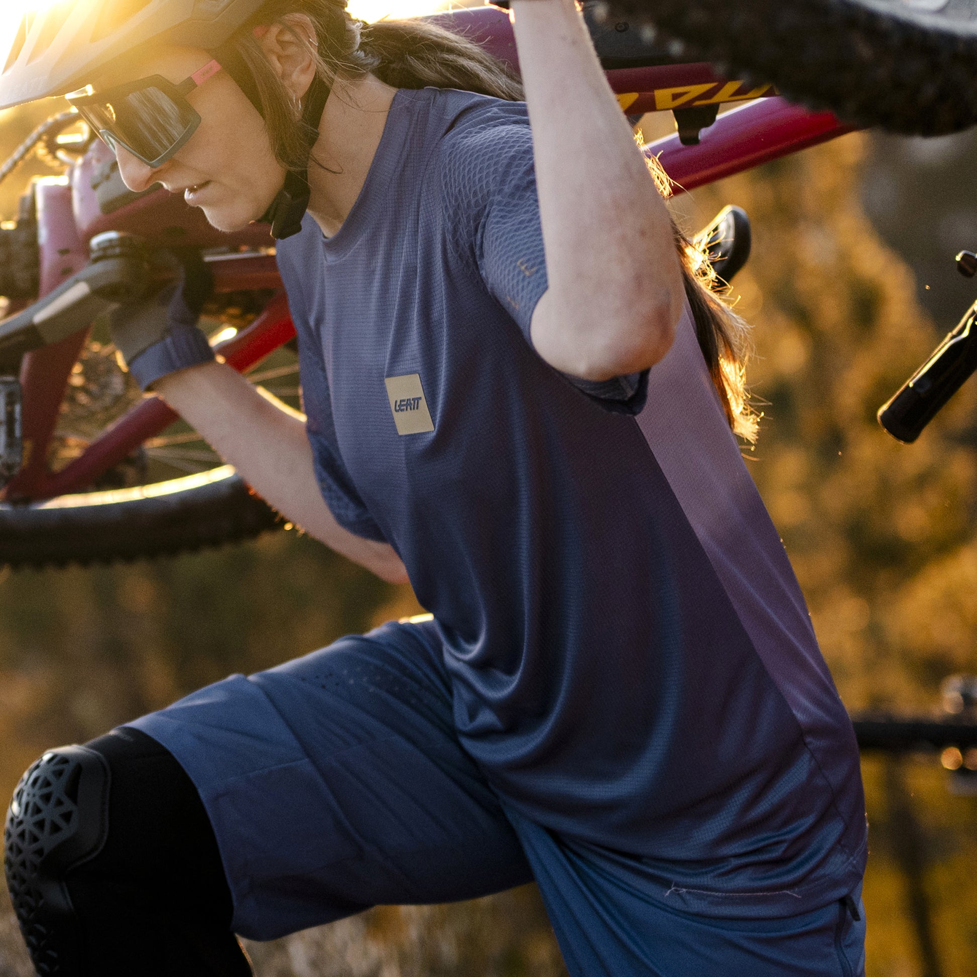 Leatt MTB Trail 3.0 Long Sleeve Women's Jersey - S - Cosmic Blue - Image 5
