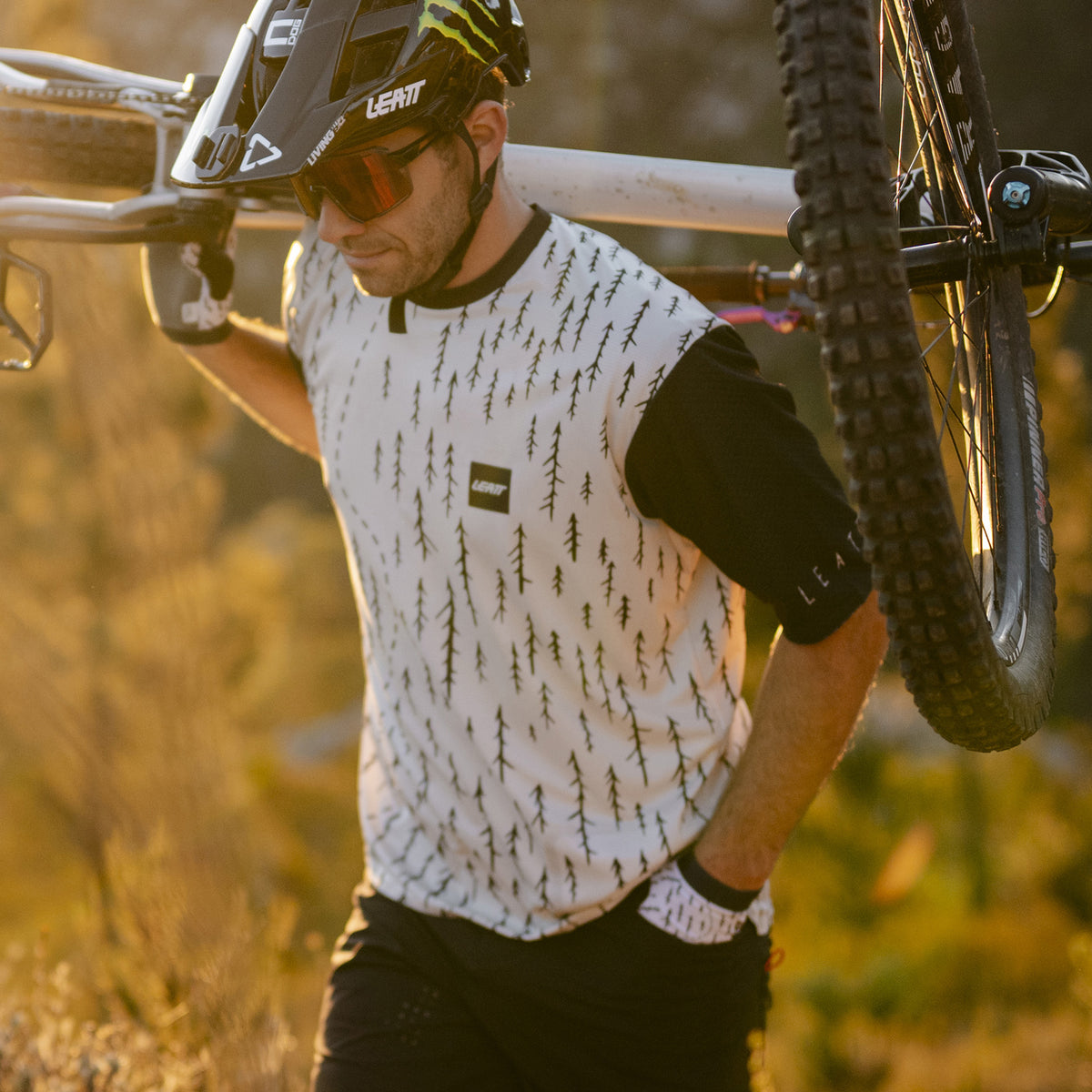 Leatt Trail 3.0 Jersey - S - Trails White - Image 6