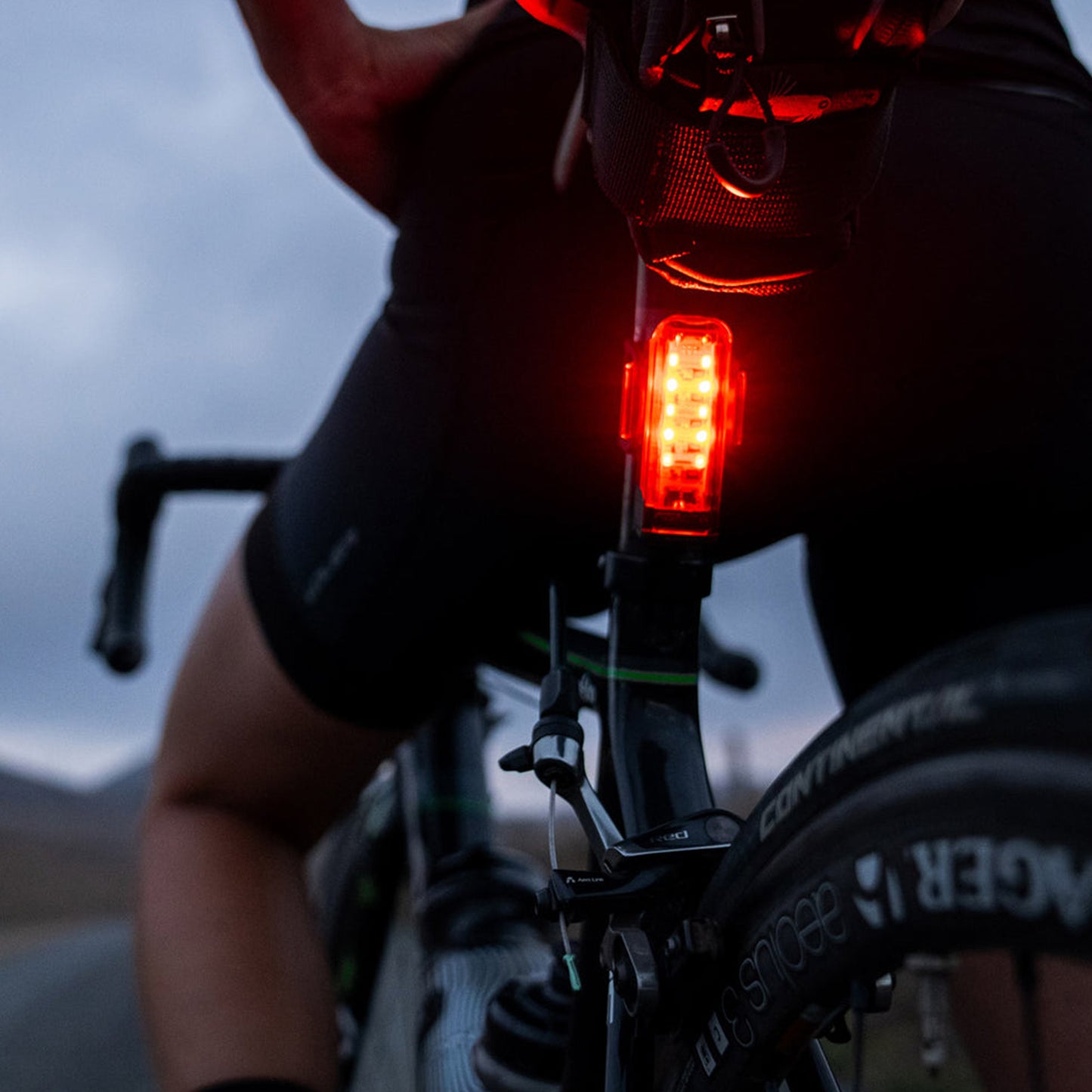 Lezyne Strip Drive Pro Light 400+ - Rear - 400 - Black - Image 3