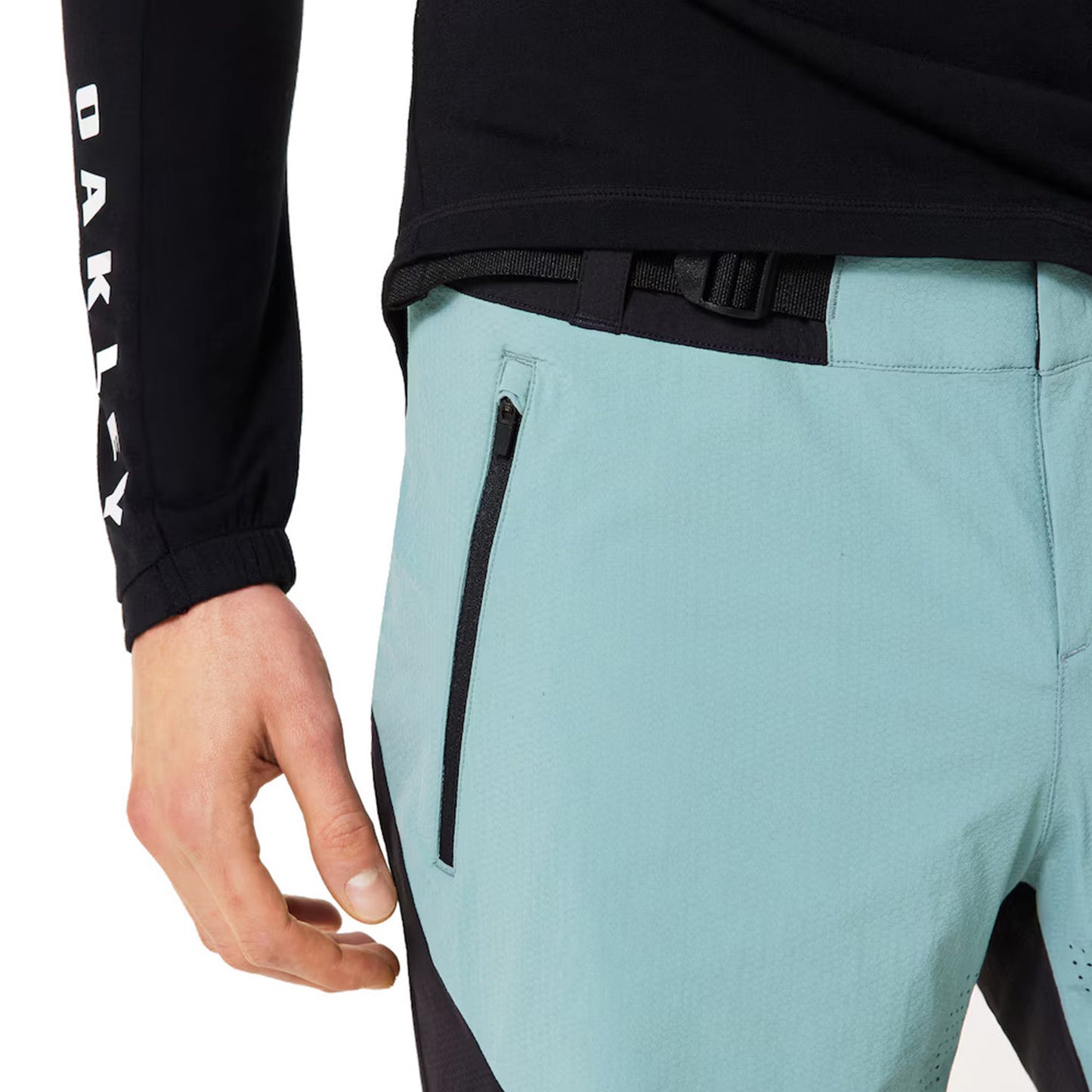Oakley Seeker Airline Shorts - 30 - Pacific - Image 3