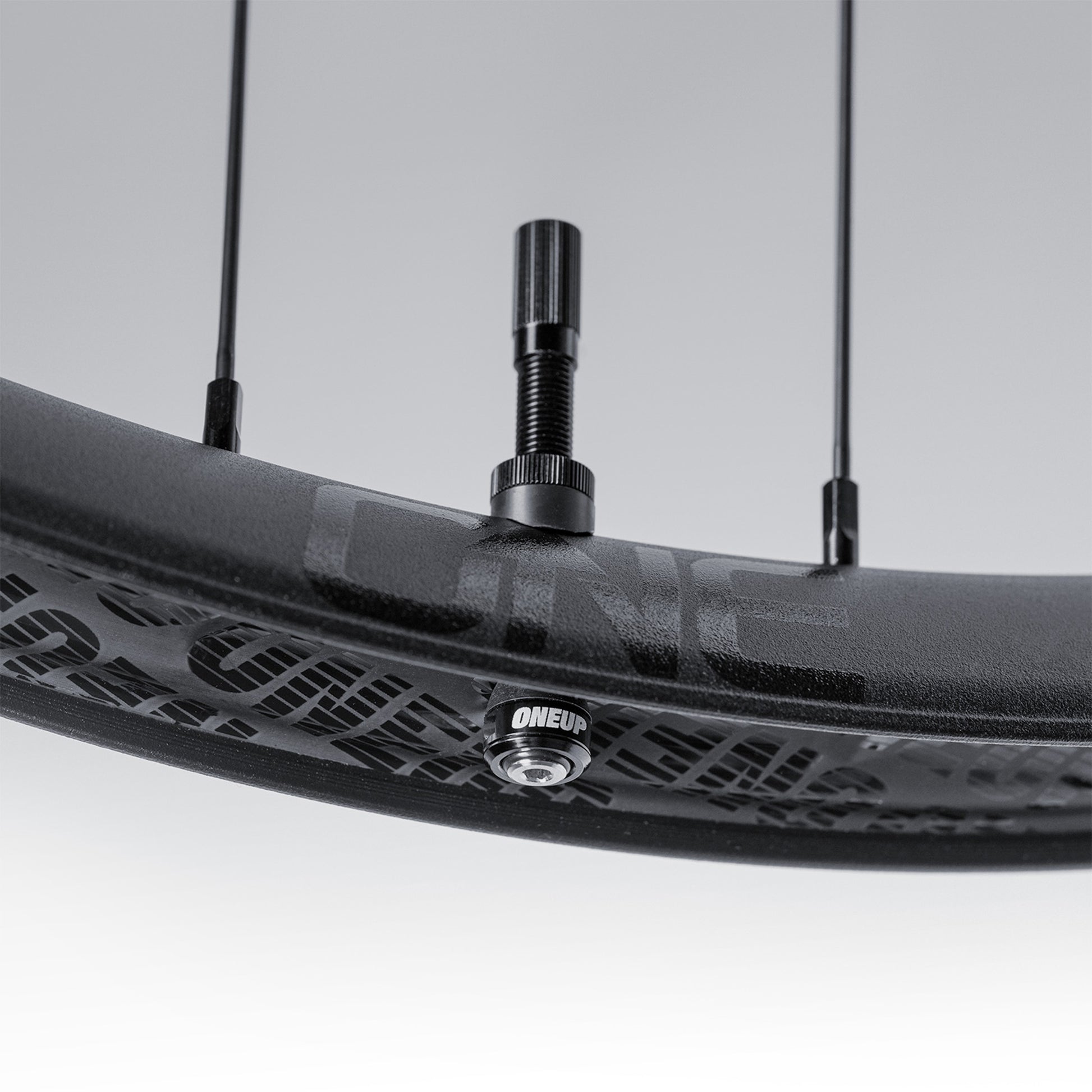 OneUp Components Aluminum Wheelset - Front and Rear - Mullet - 15x110mm Boost & 12x148mm Boost - Aluminium - 30mm - 6 Bolt - SRAM XD - Image 8