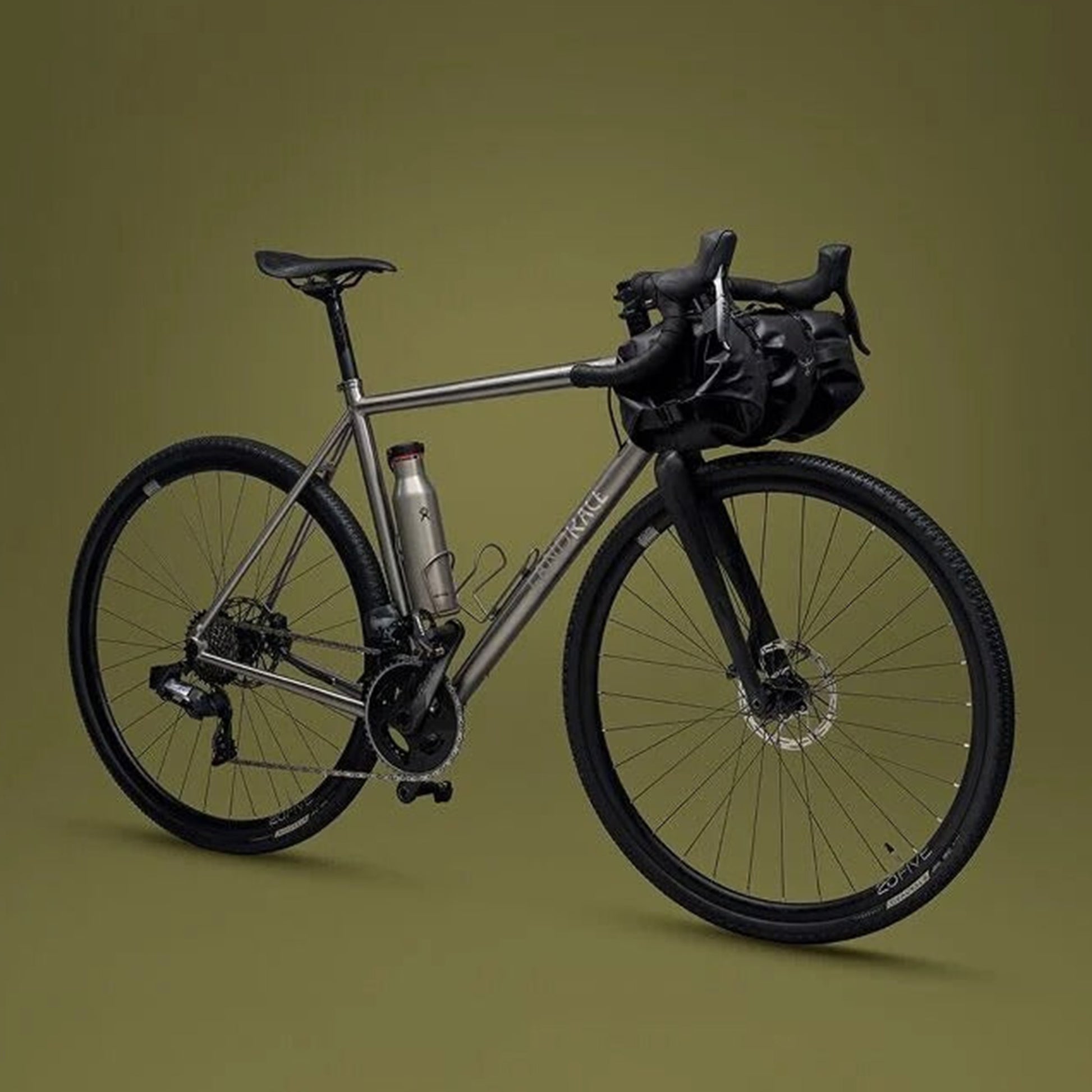 Osprey Escapist Handlebar Bag - 10L - Black - Image 4