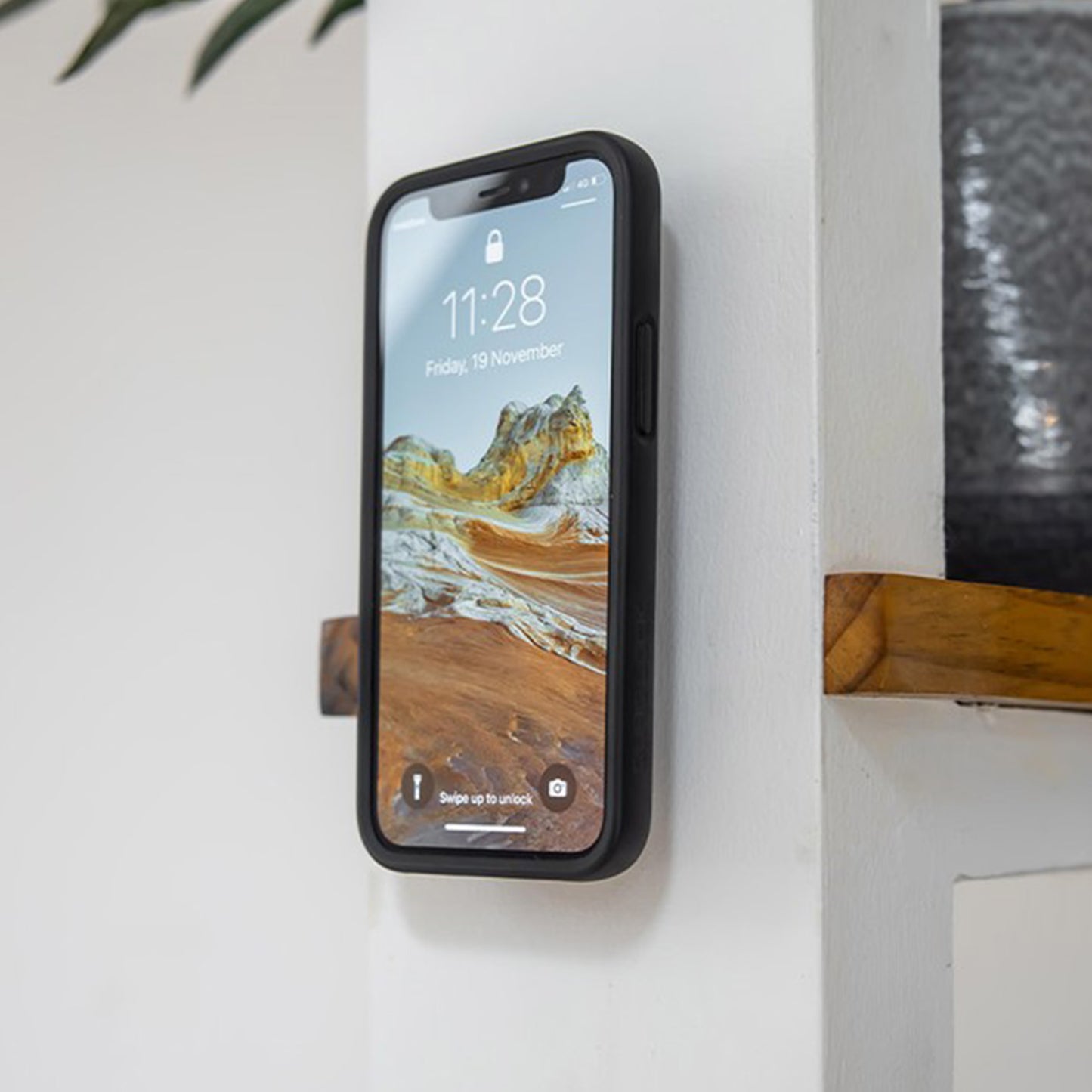 Quadlock Adhesive Wall Mount - Wall - Black - Image 2