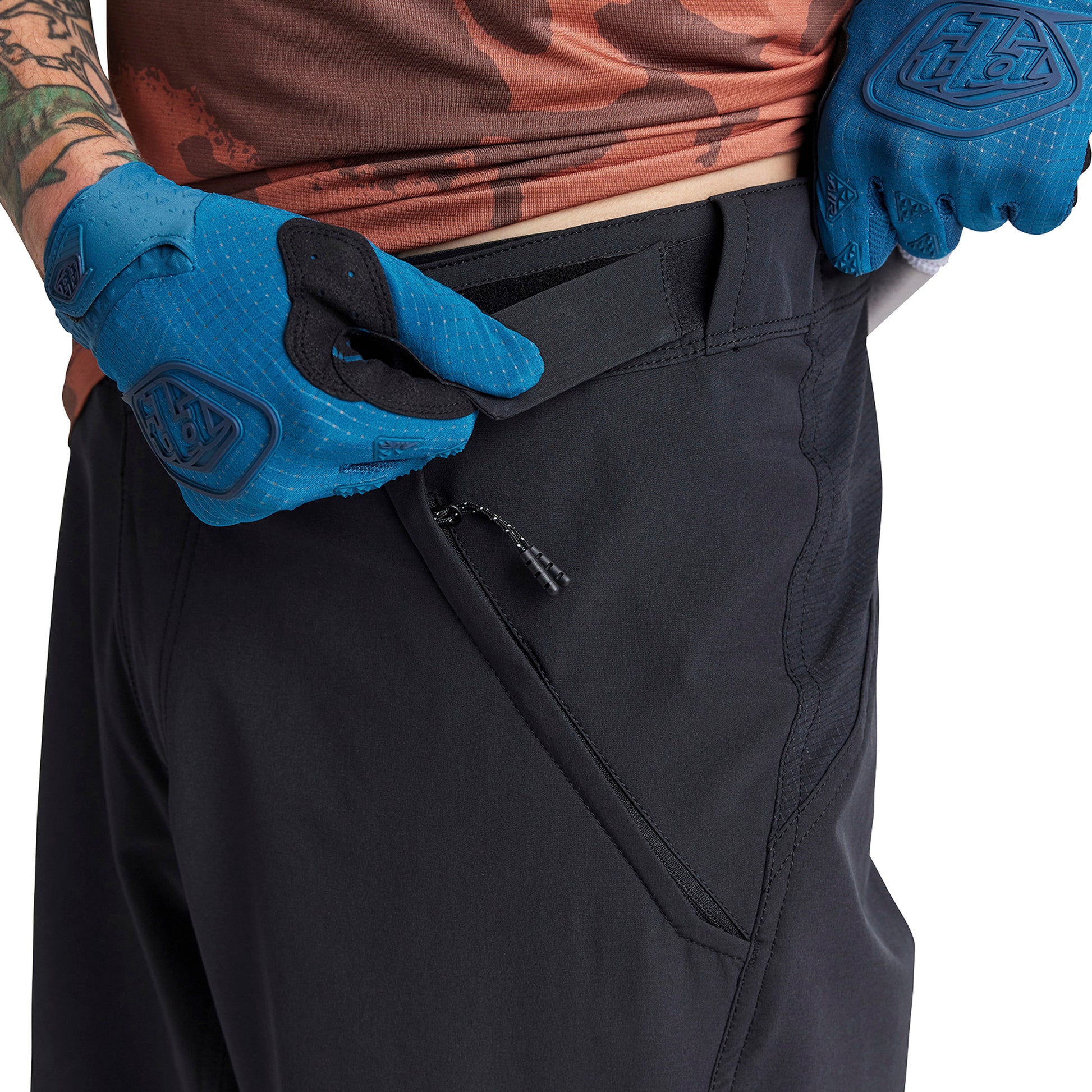 TLD Skyline Air Shell Shorts - No Liner - M-32 - Mono Black - Image 4