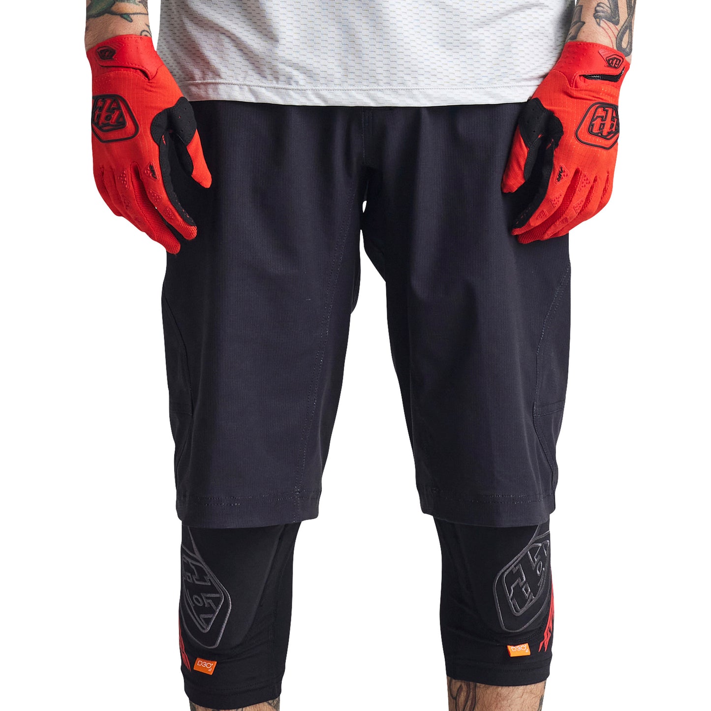 TLD Skyline Air Shell Shorts - No Liner - S-30 - Mono Black - Image 1