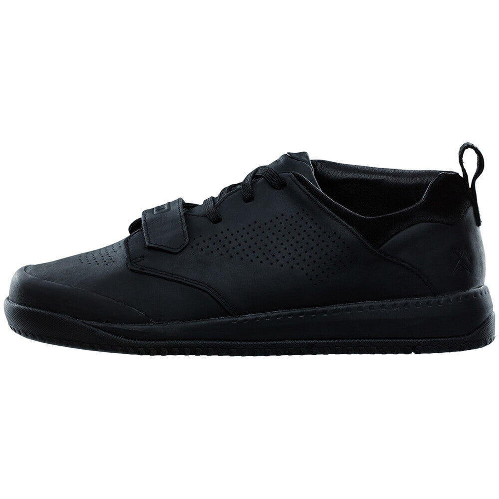 Ion Scrub Select Flat Shoes - EU 45 - Black